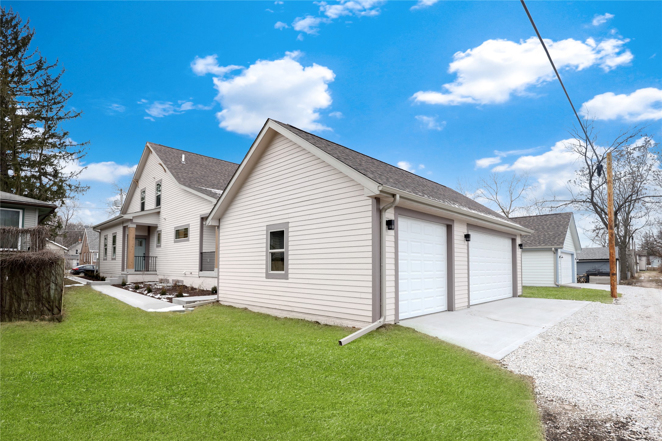 242 E Granger Avenue