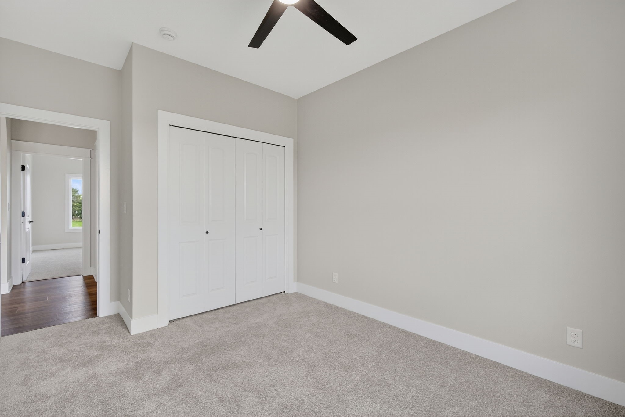 1580 NW Parkside Lane