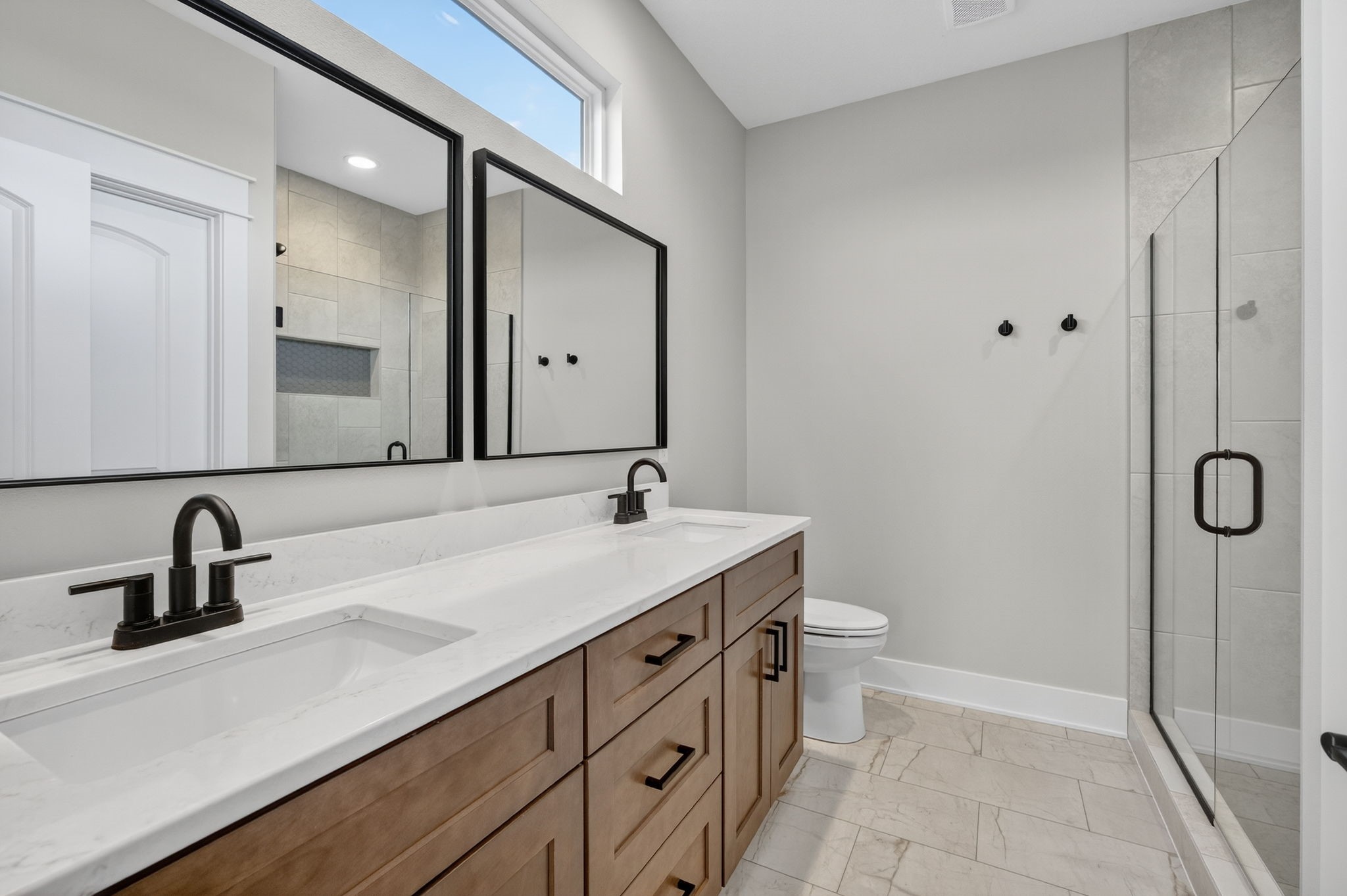 1580 NW Parkside Lane