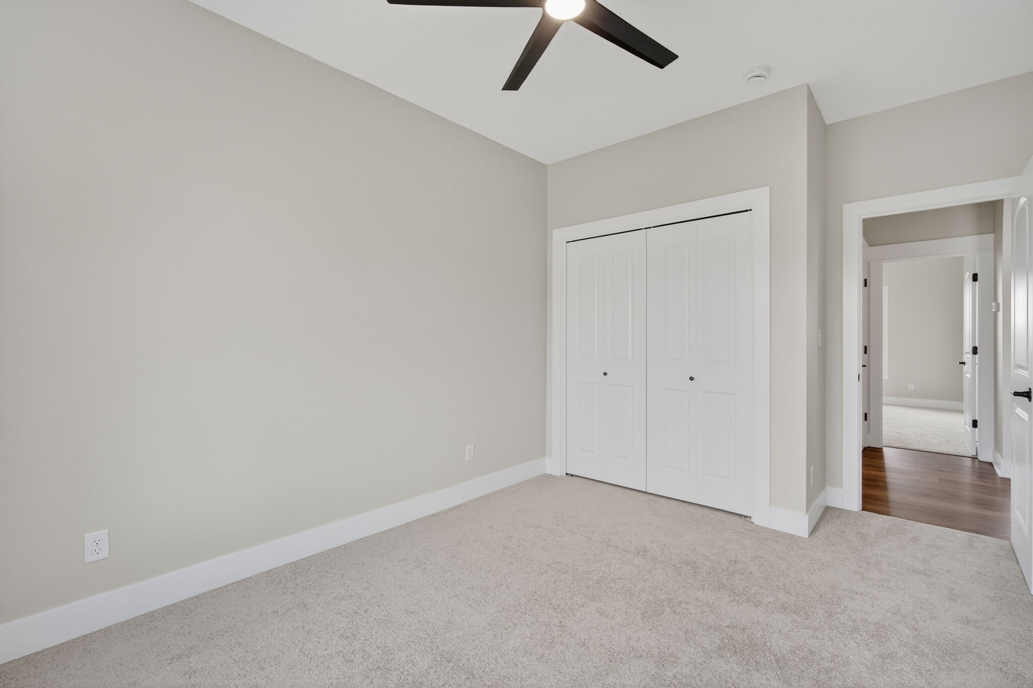 1580 NW Parkside Lane