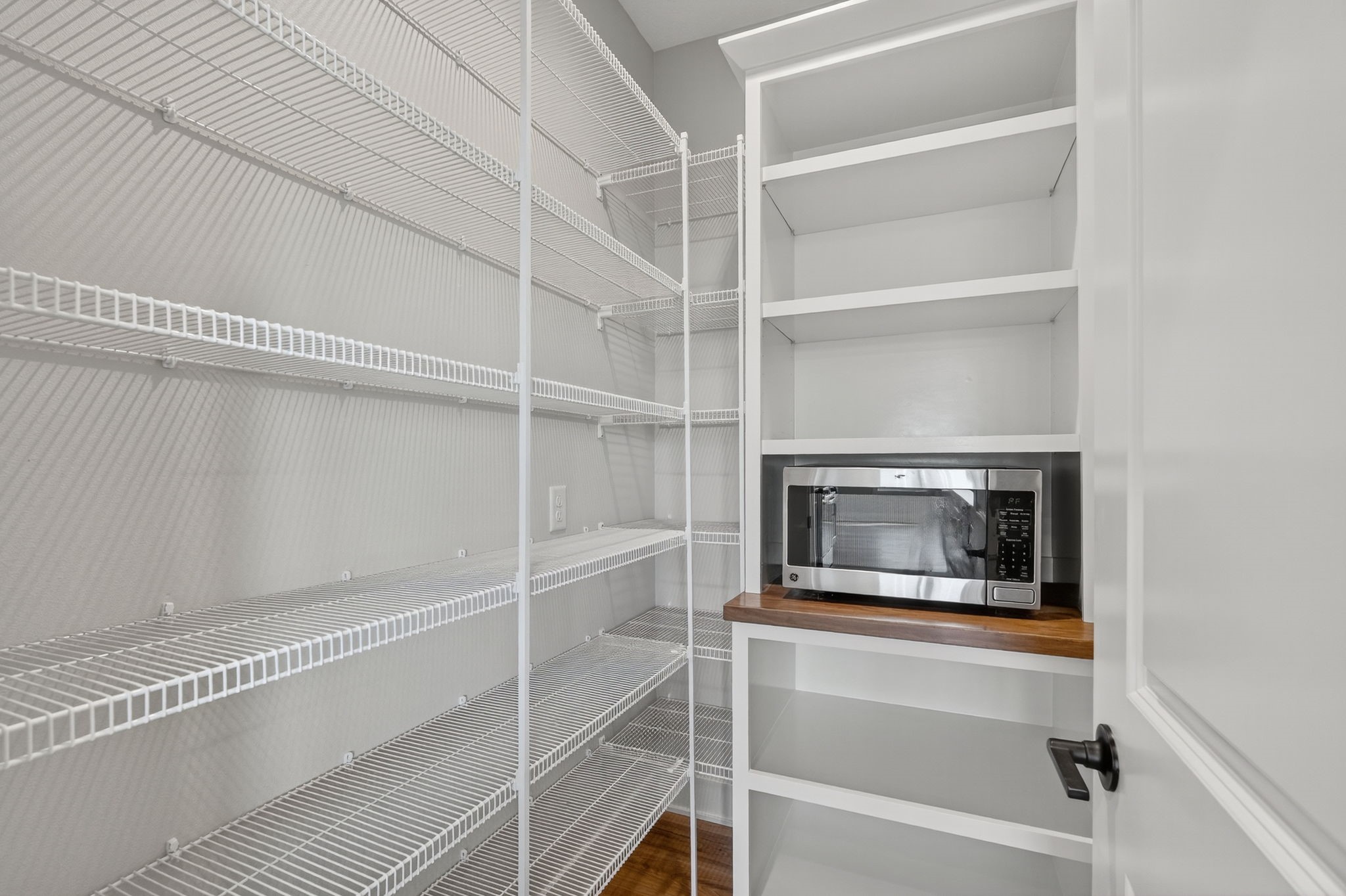 1580 NW Parkside Lane