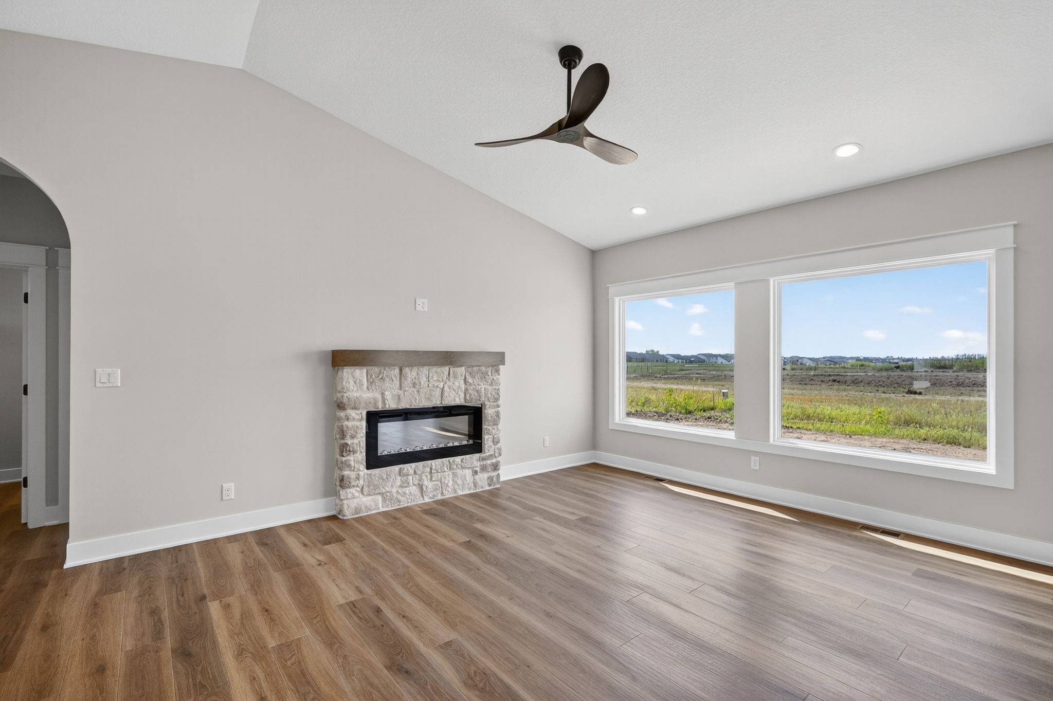 1580 NW Parkside Lane