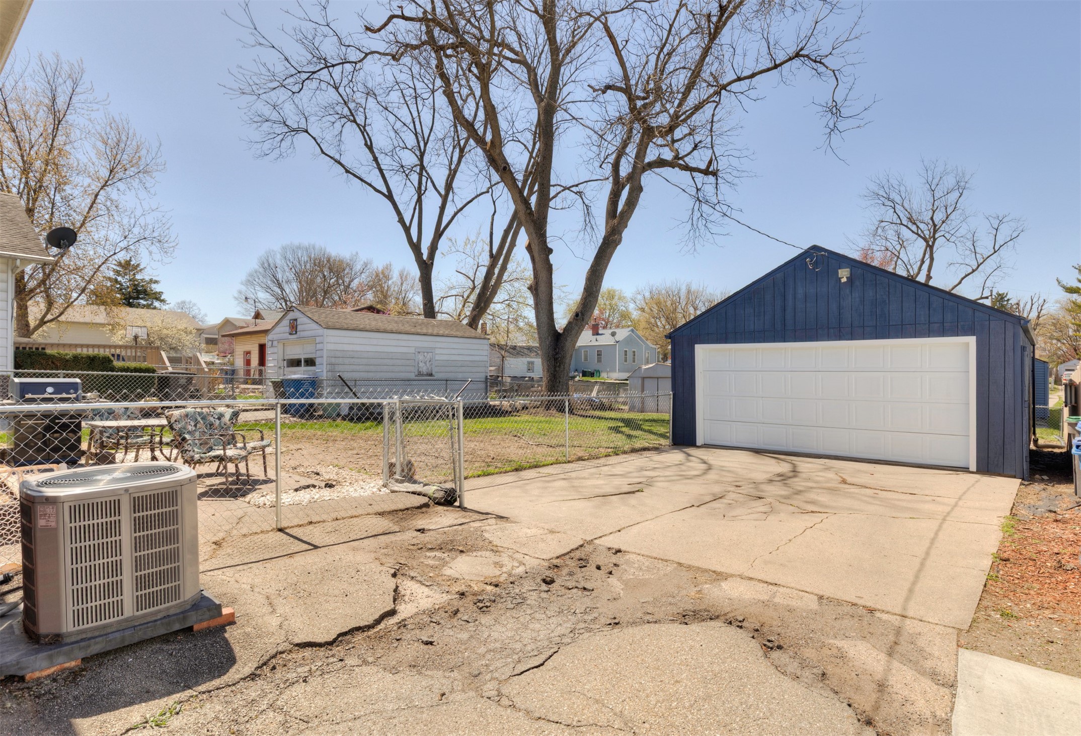 3300 E 12th Street