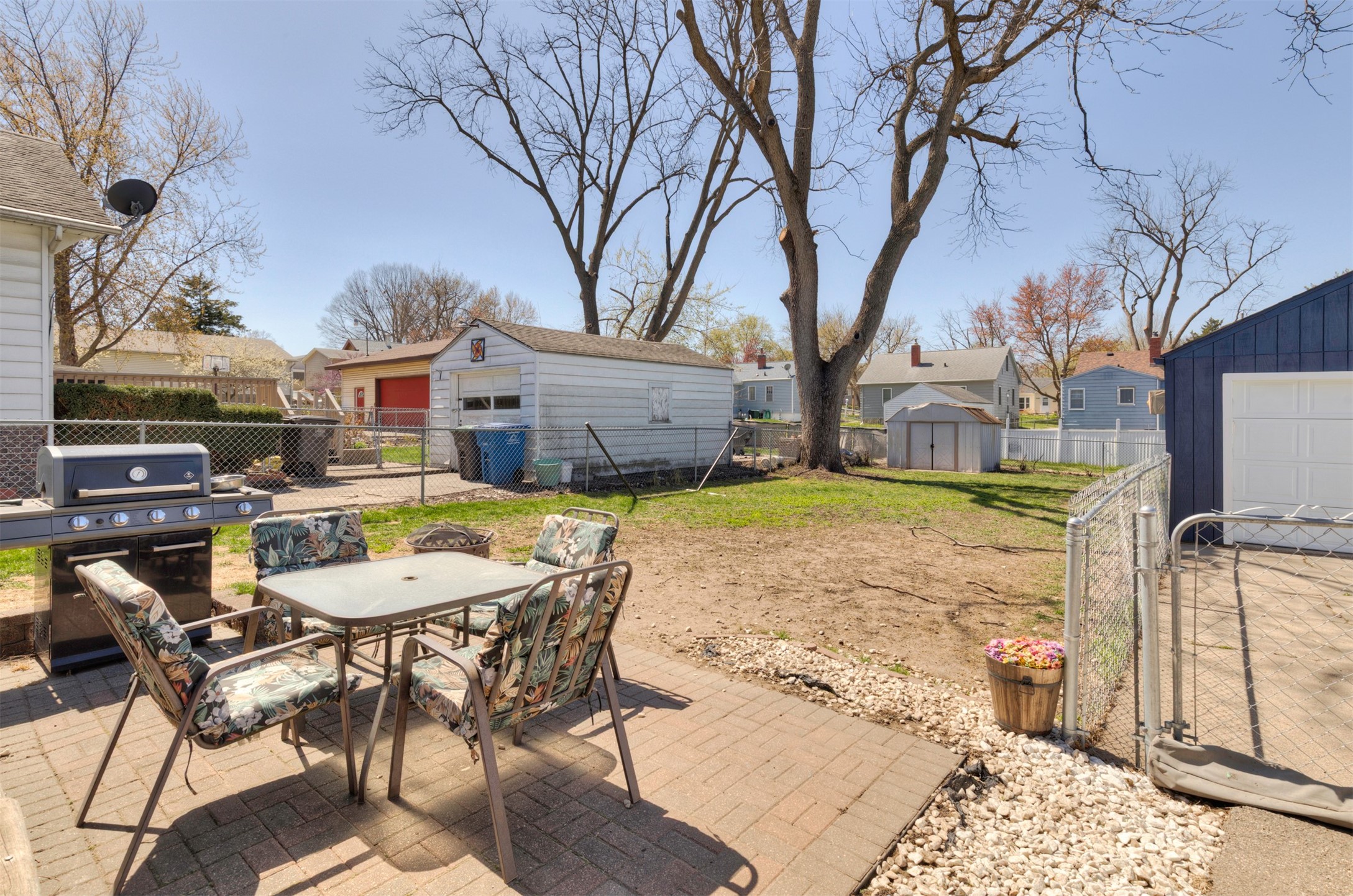 3300 E 12th Street