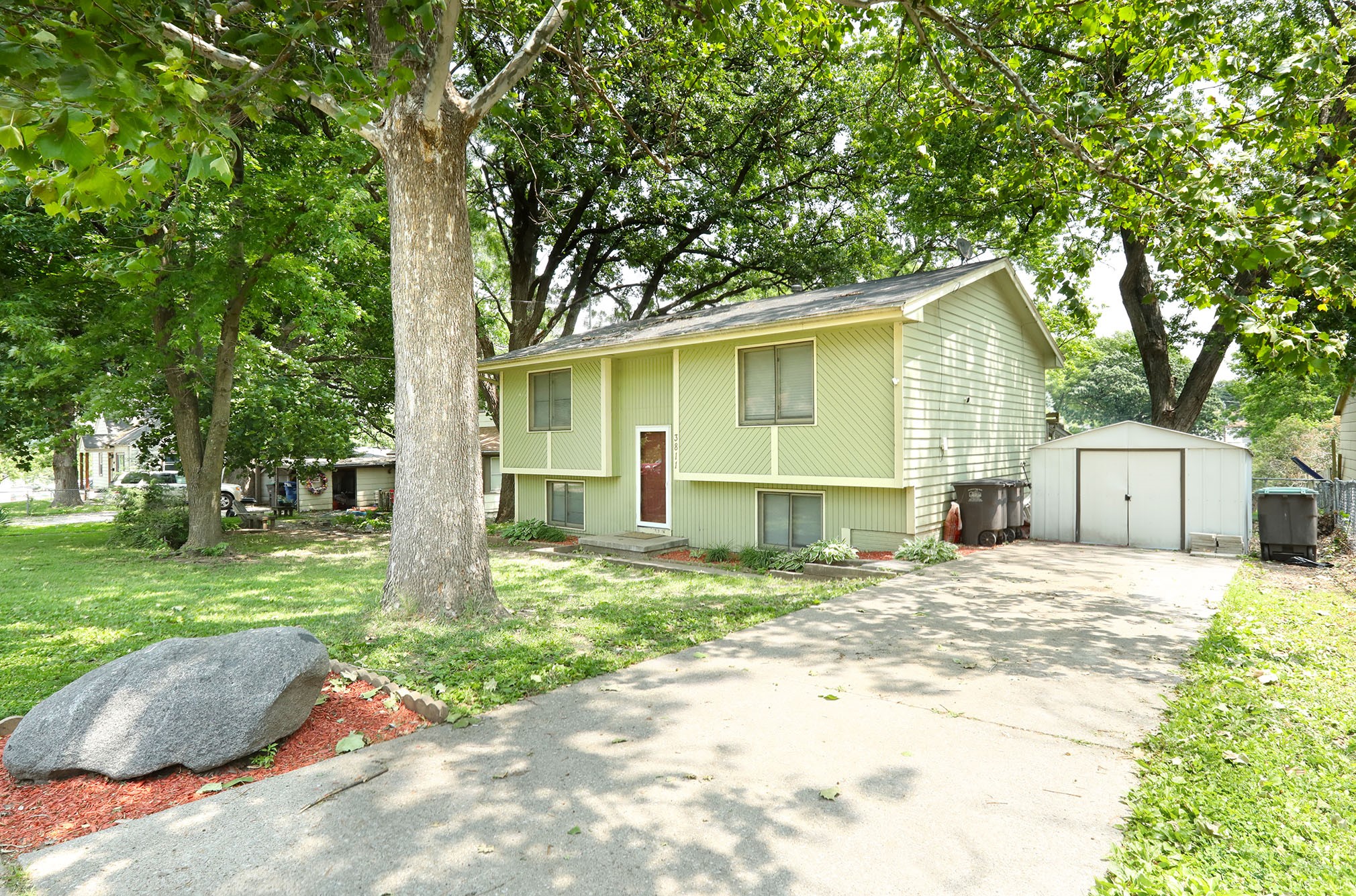 3811 SW 3rd Street