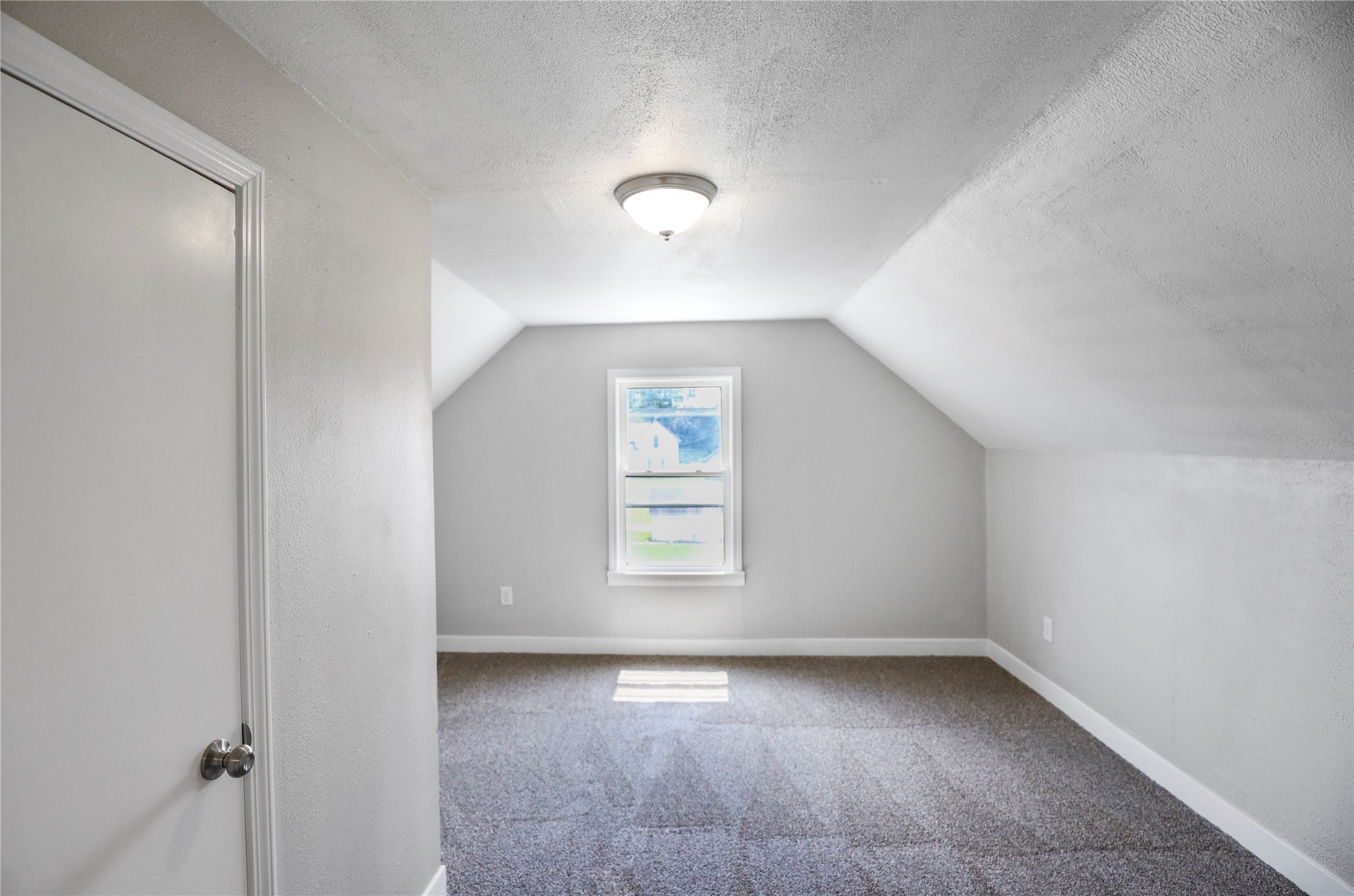 107 W Market Street