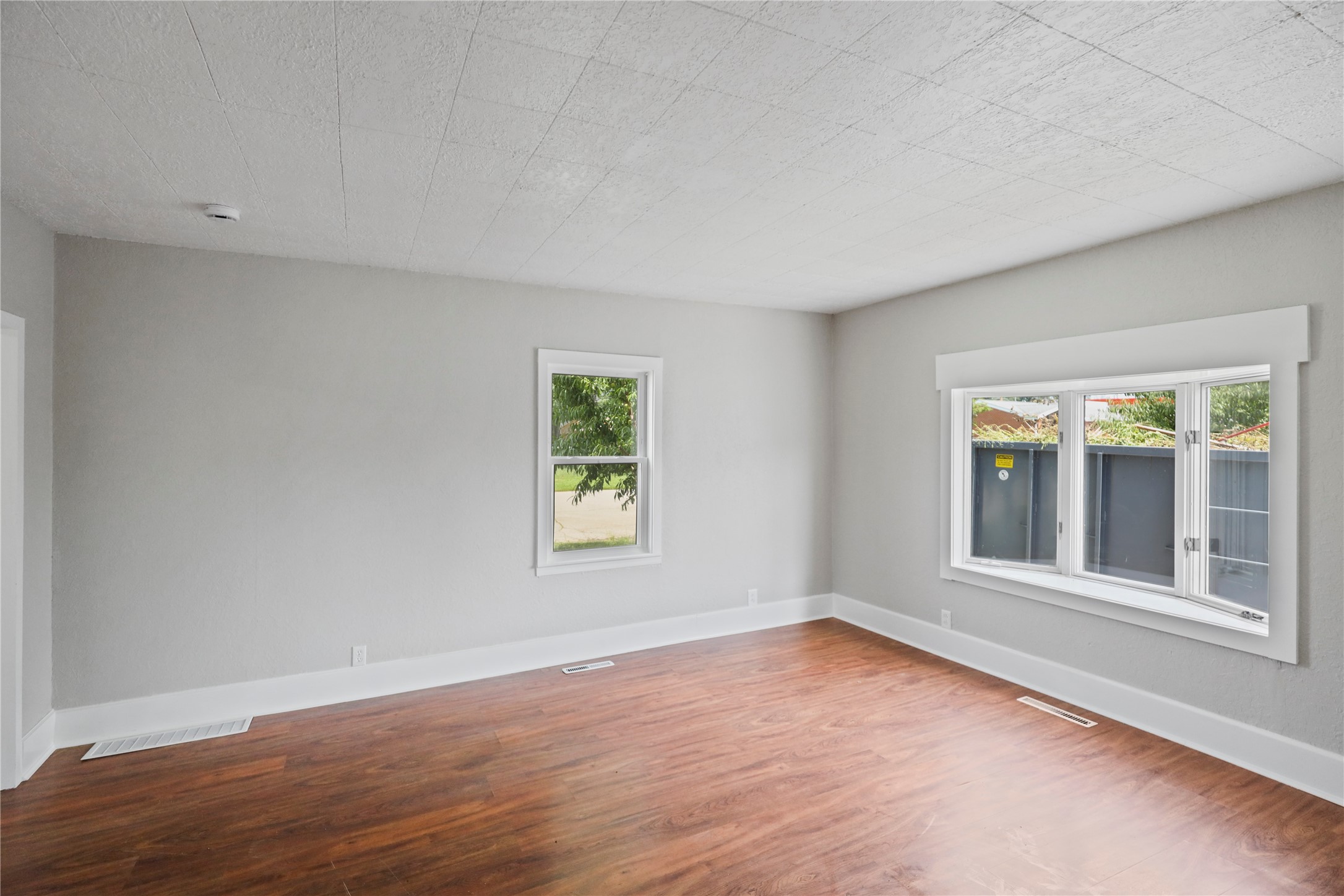 107 W Market Street