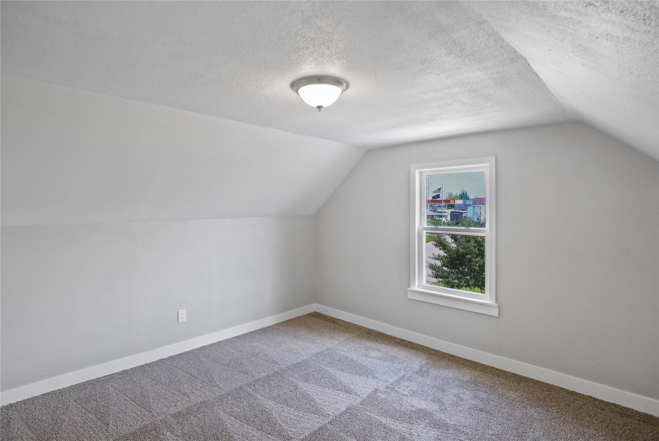107 W Market Street
