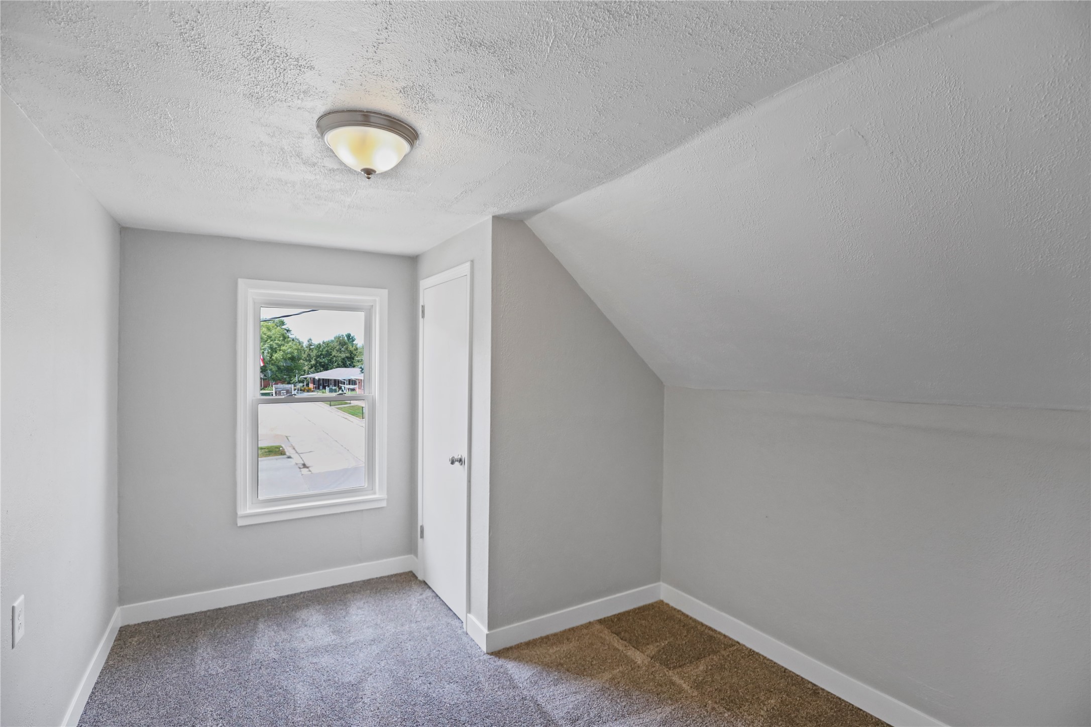 107 W Market Street