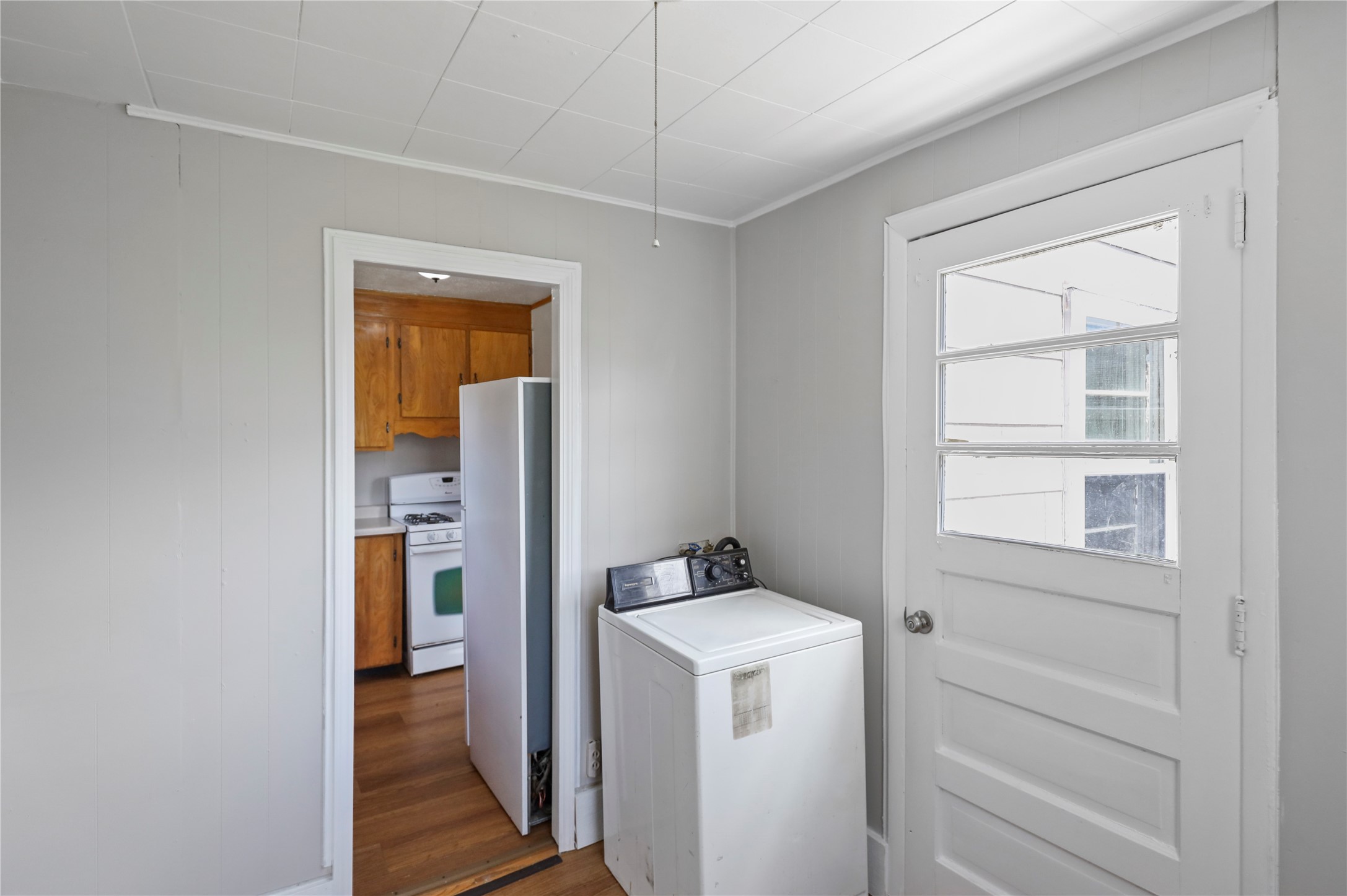 107 W Market Street
