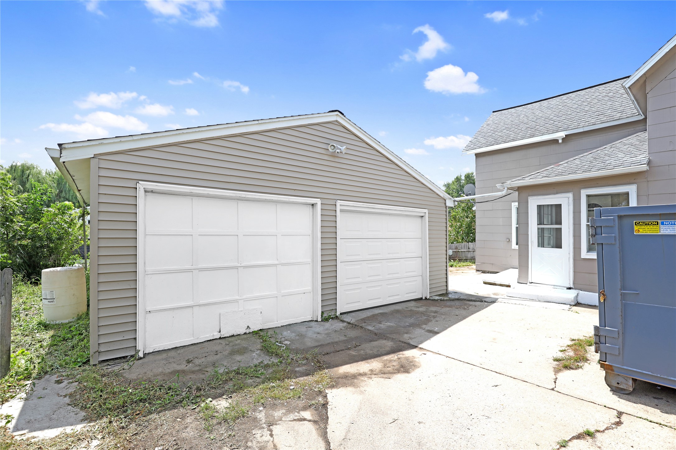 107 W Market Street