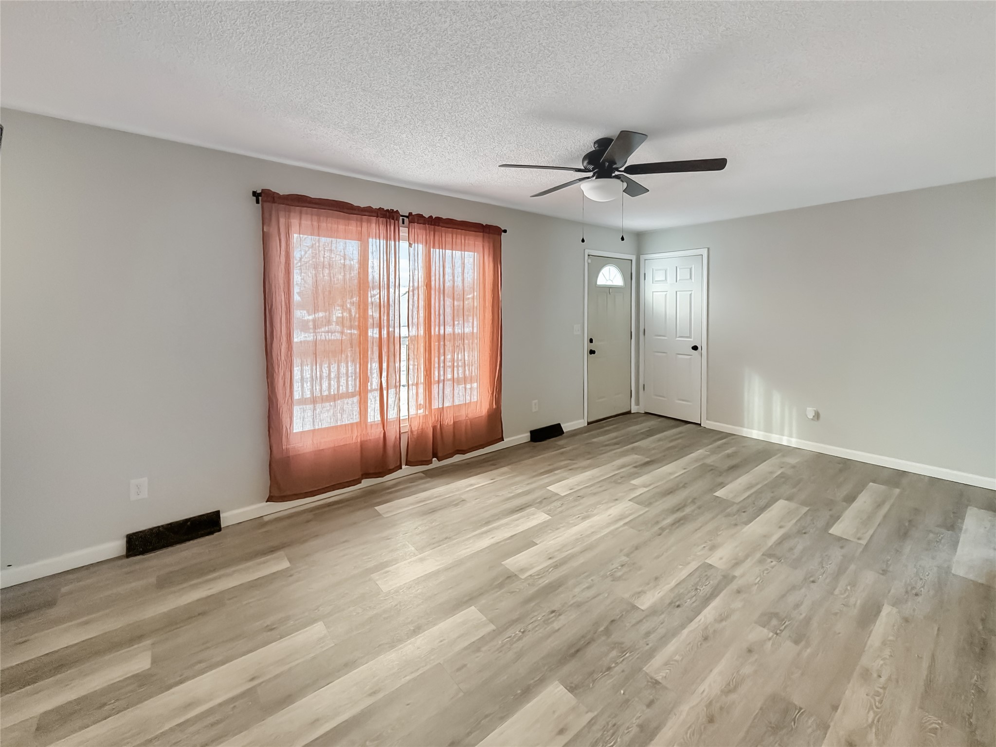 8315 Warren Drive