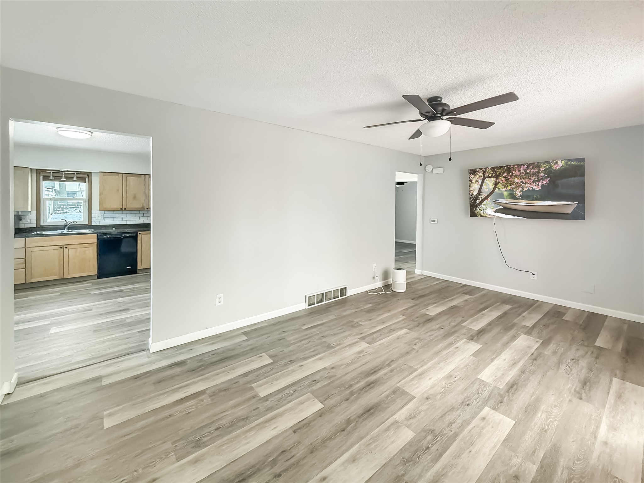 8315 Warren Drive