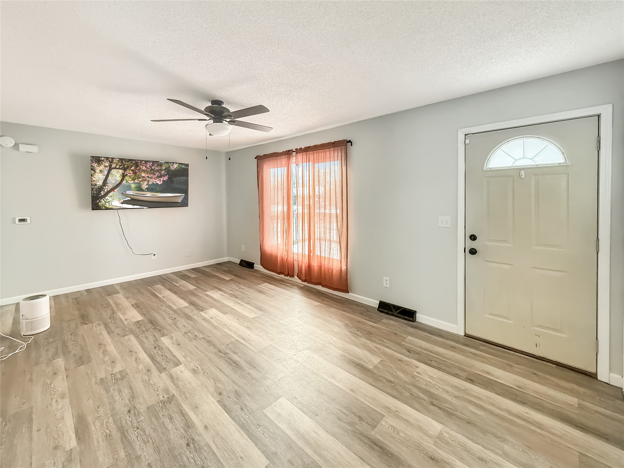 8315 Warren Drive