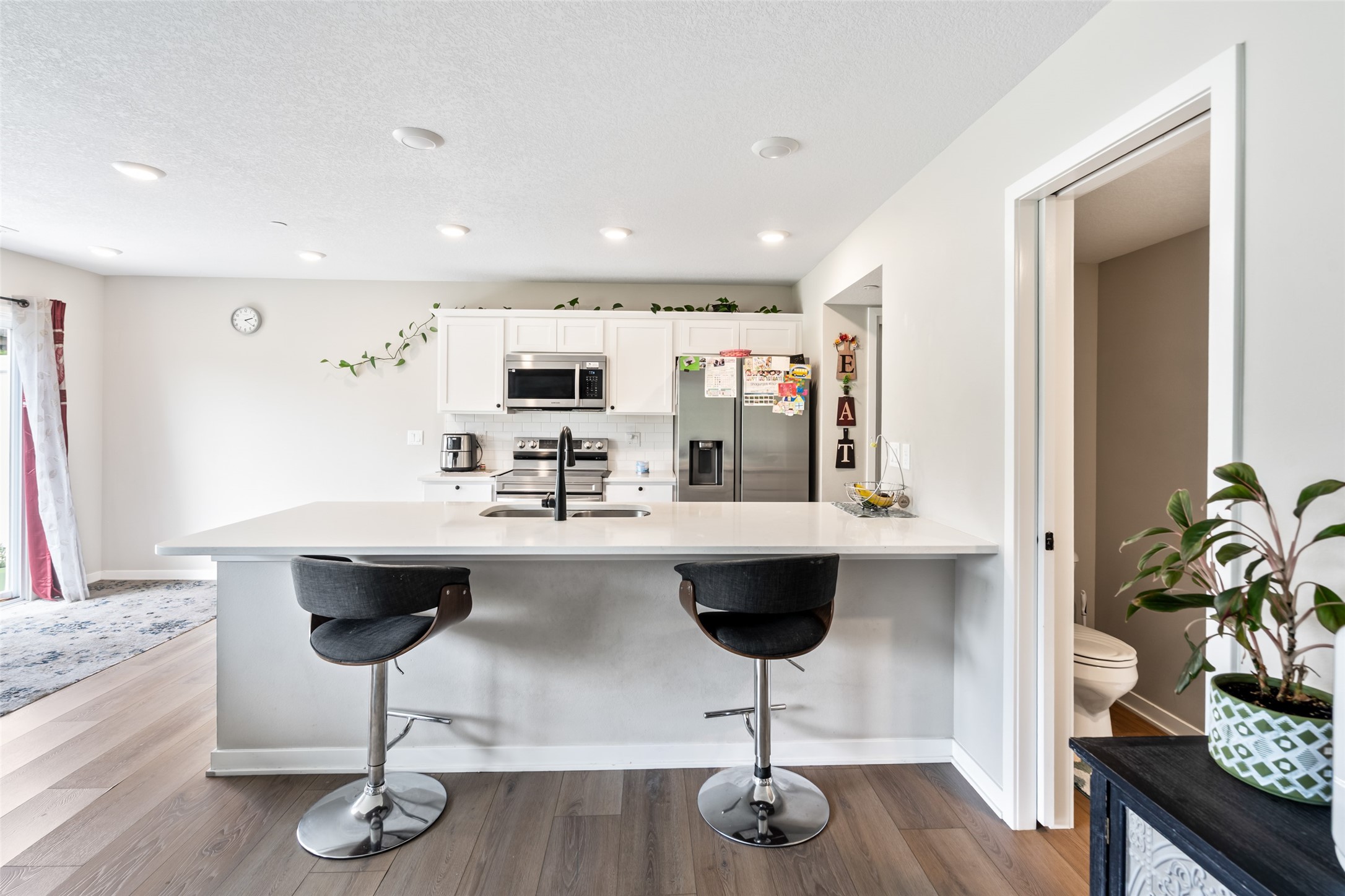 5908 NW 90th Street