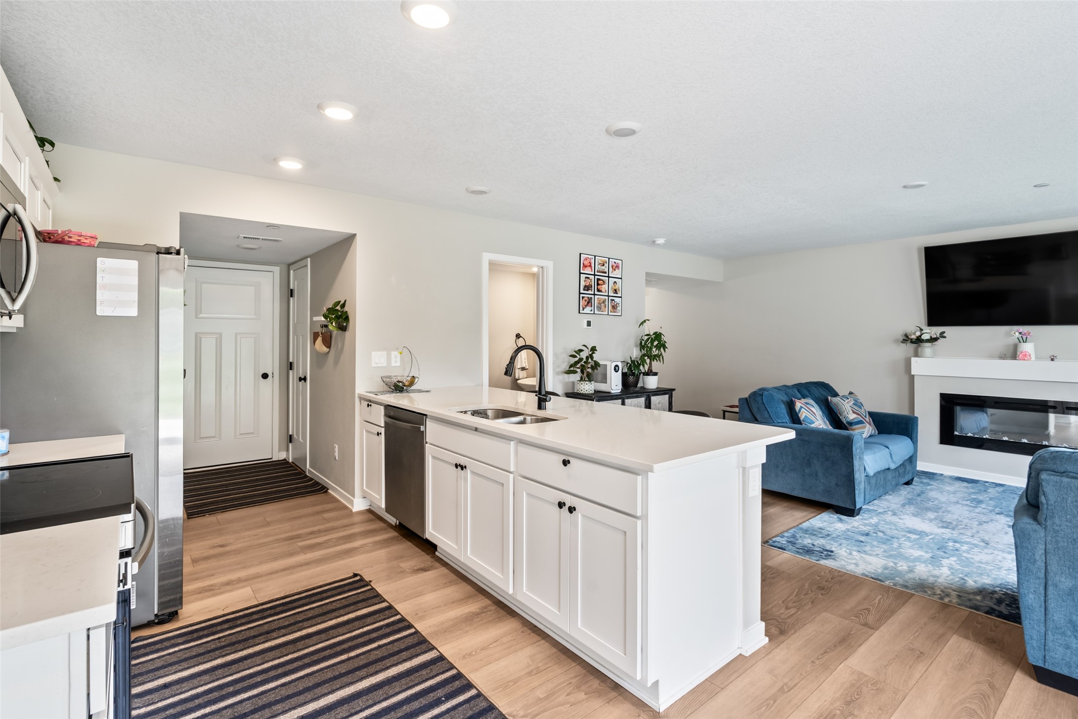 5908 NW 90th Street