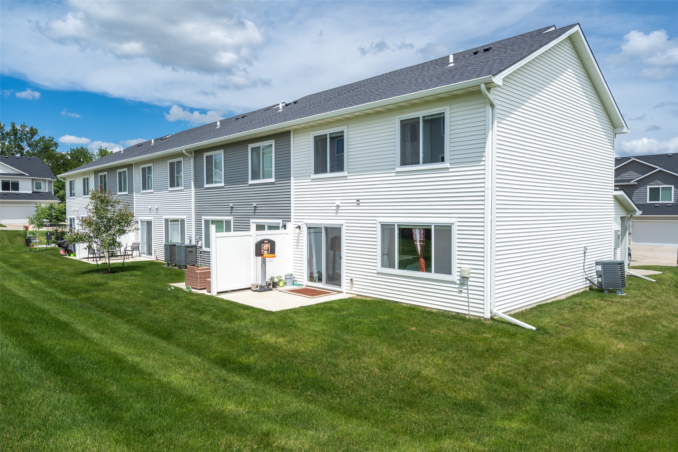 5908 NW 90th Street