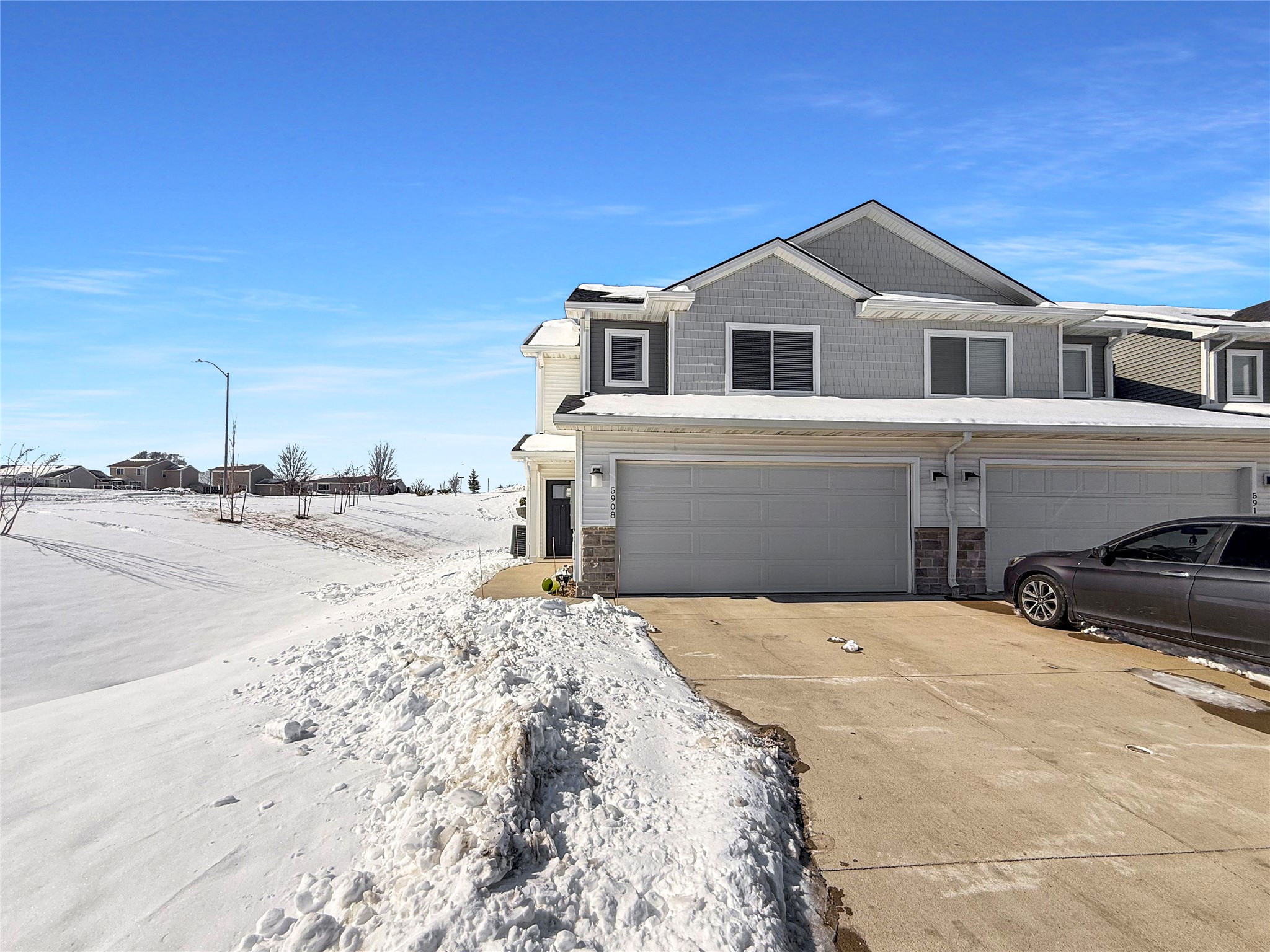 5908 NW 90th Street