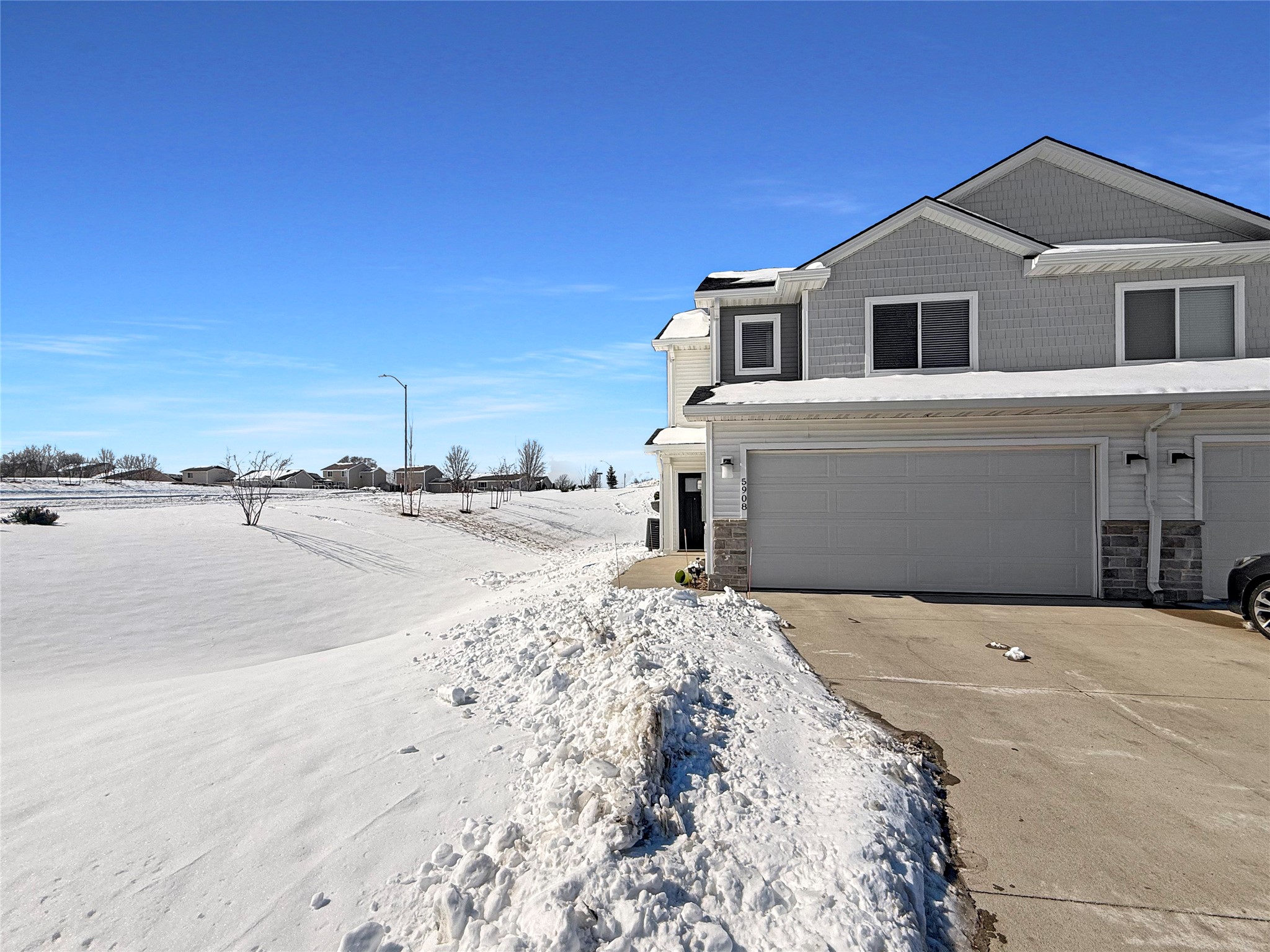 5908 NW 90th Street