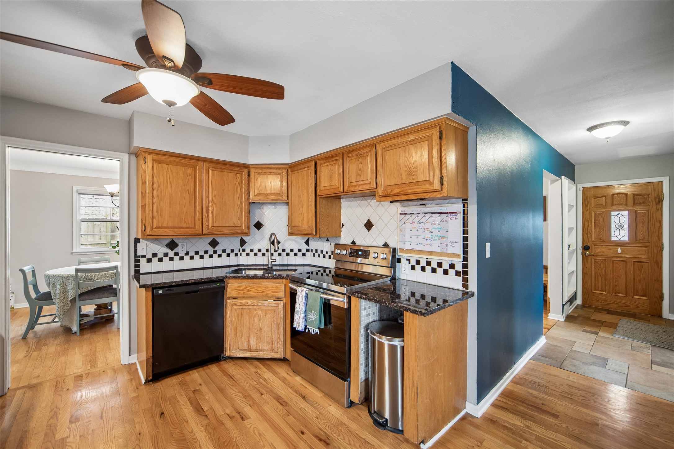 3121 44th Street