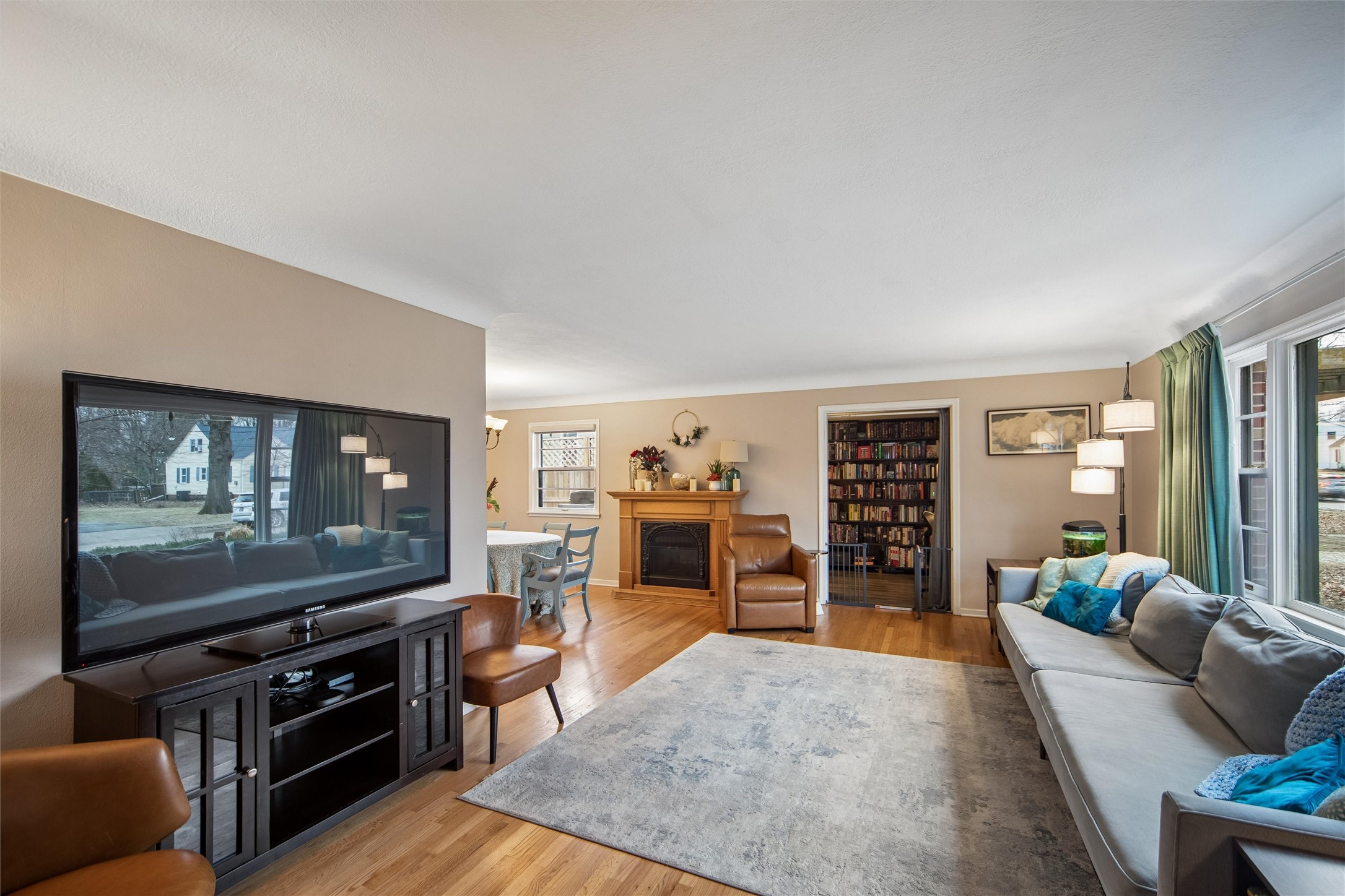 3121 44th Street