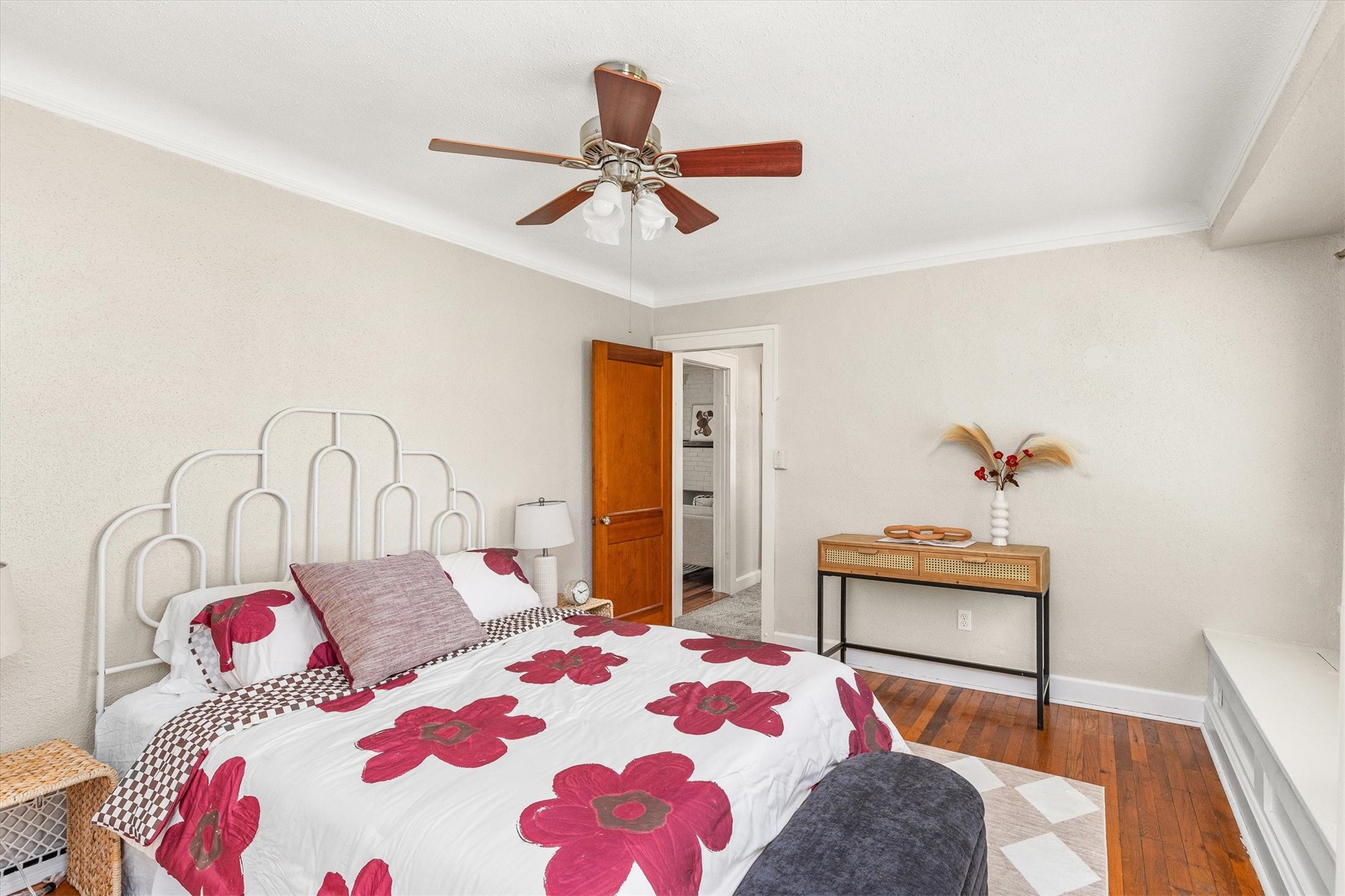 1229 Geil Avenue