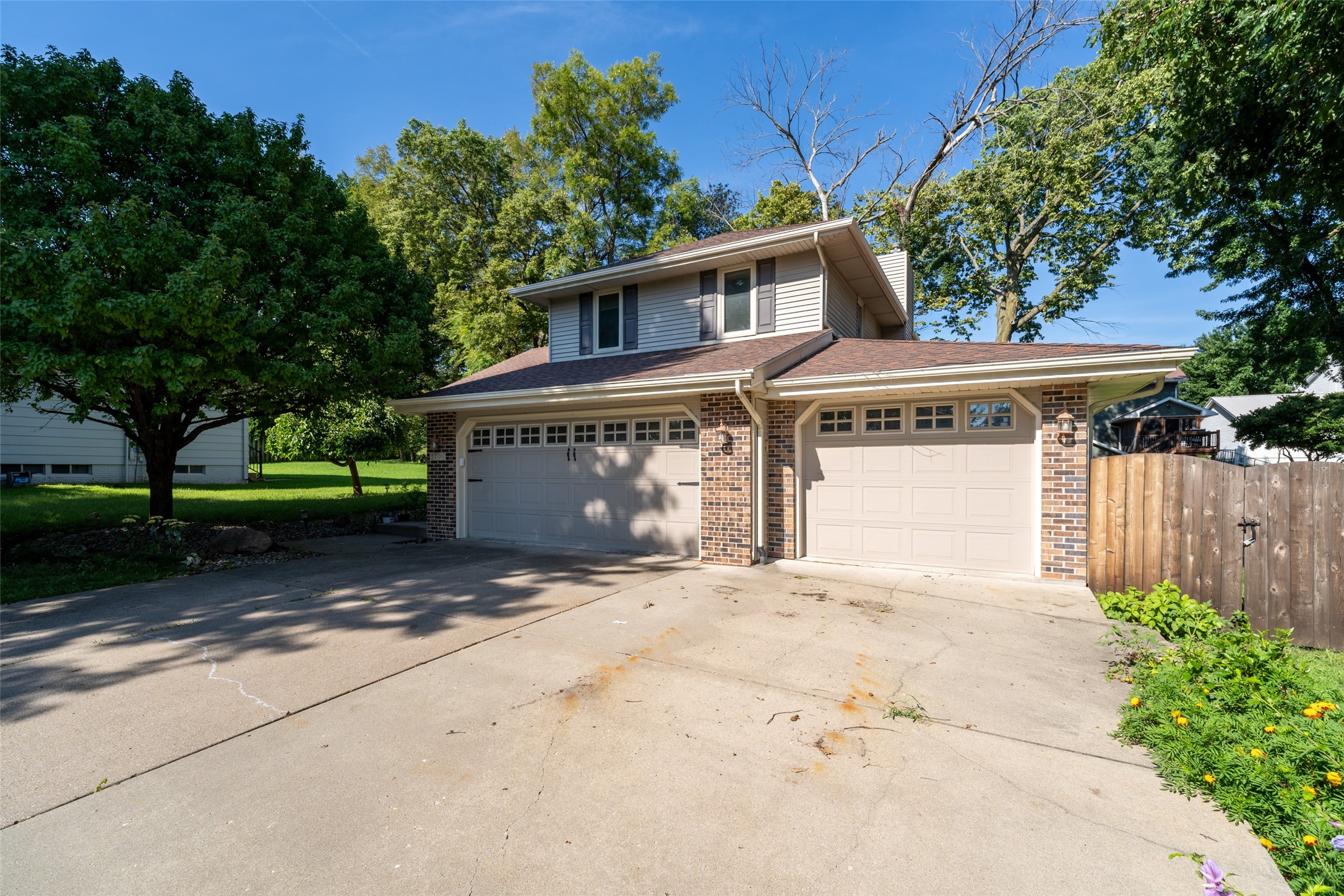 3700 SE 24th Court