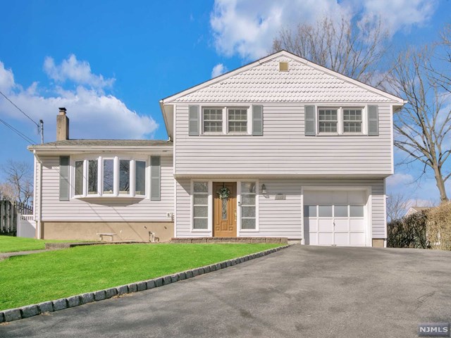 103 Summit Avenue