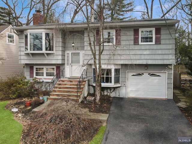 125 Algonquin Trail