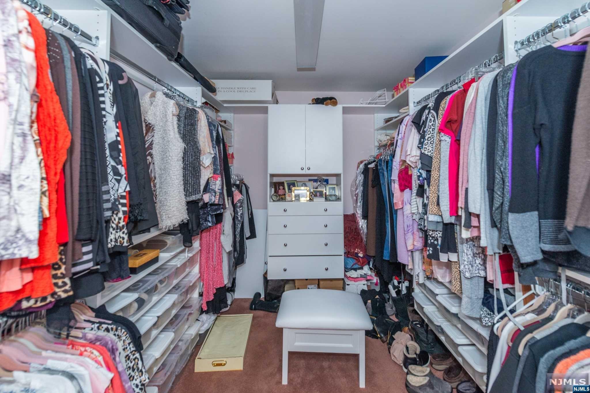1 Inwood Drive