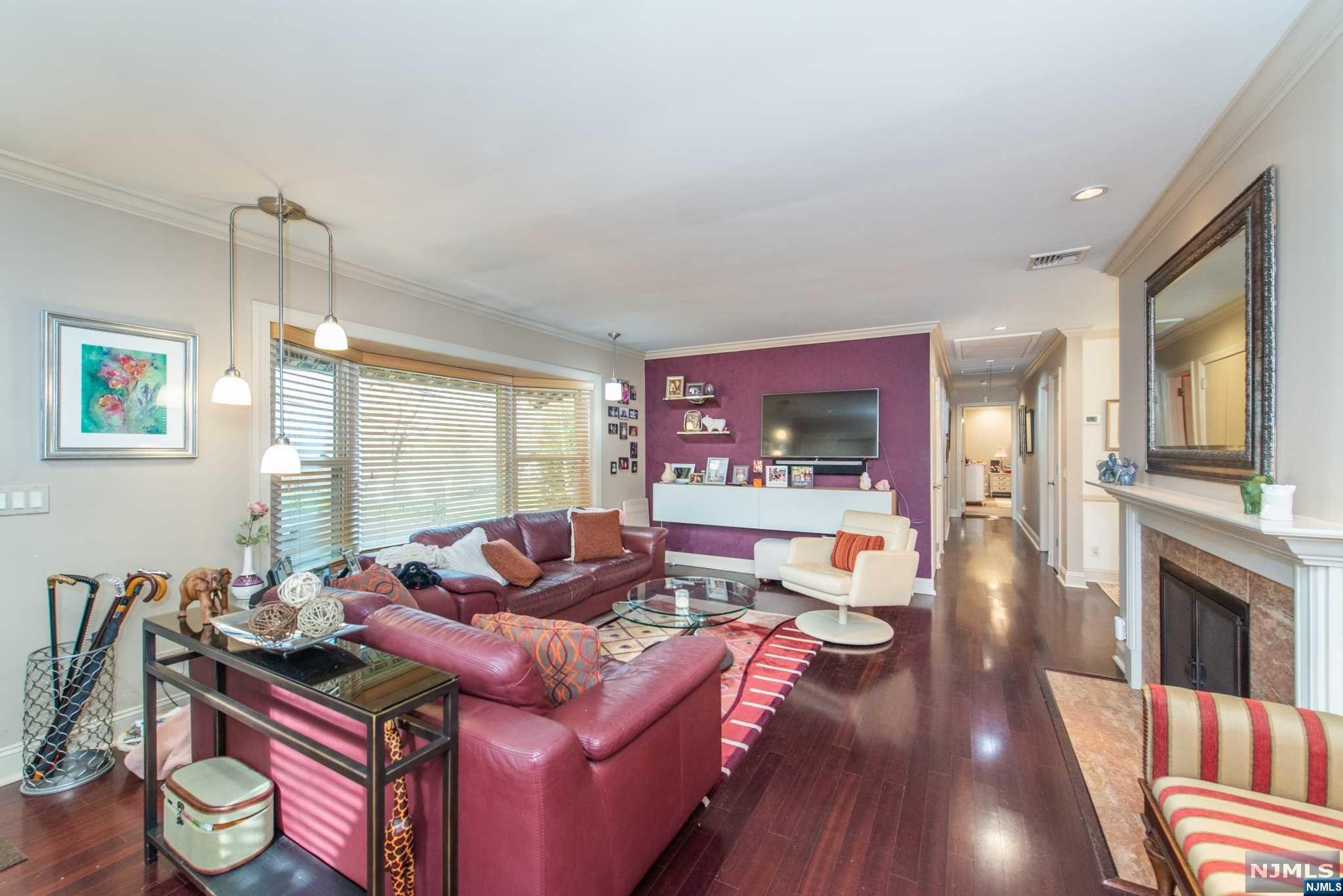 1 Inwood Drive