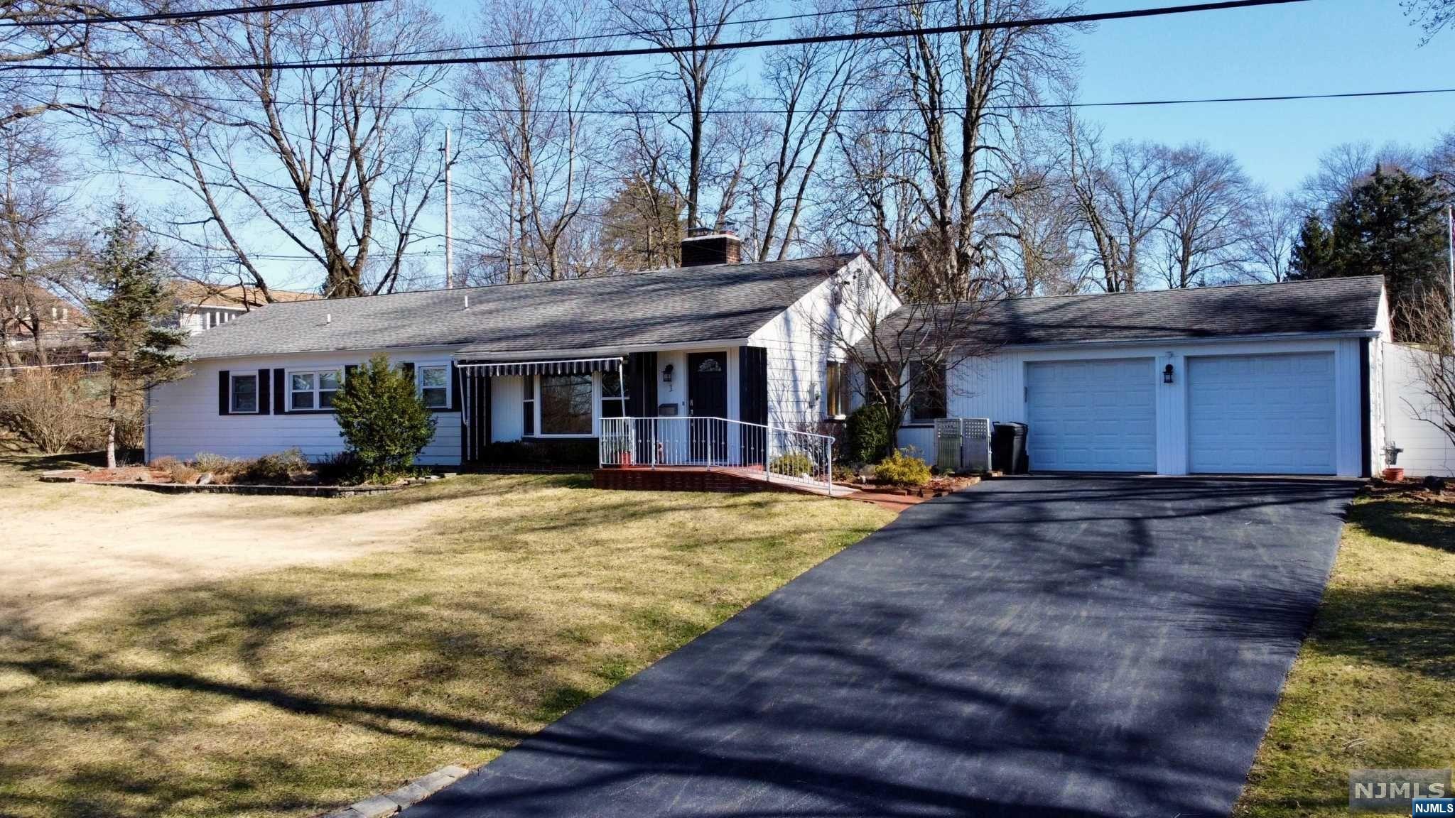 1 Inwood Drive