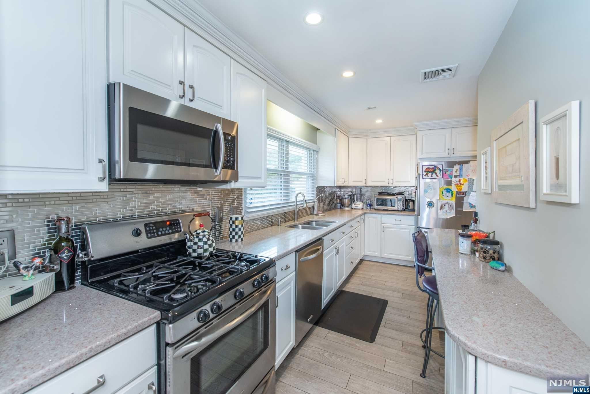 1 Inwood Drive