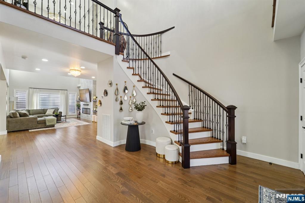 24 Holmes Lane