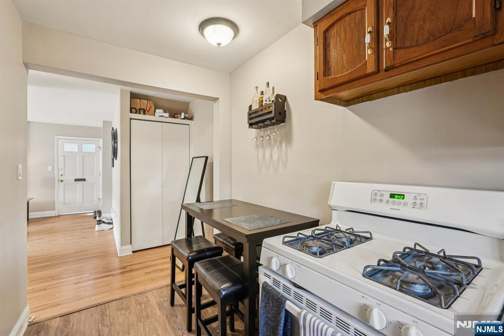 21 Colonial Drive 211