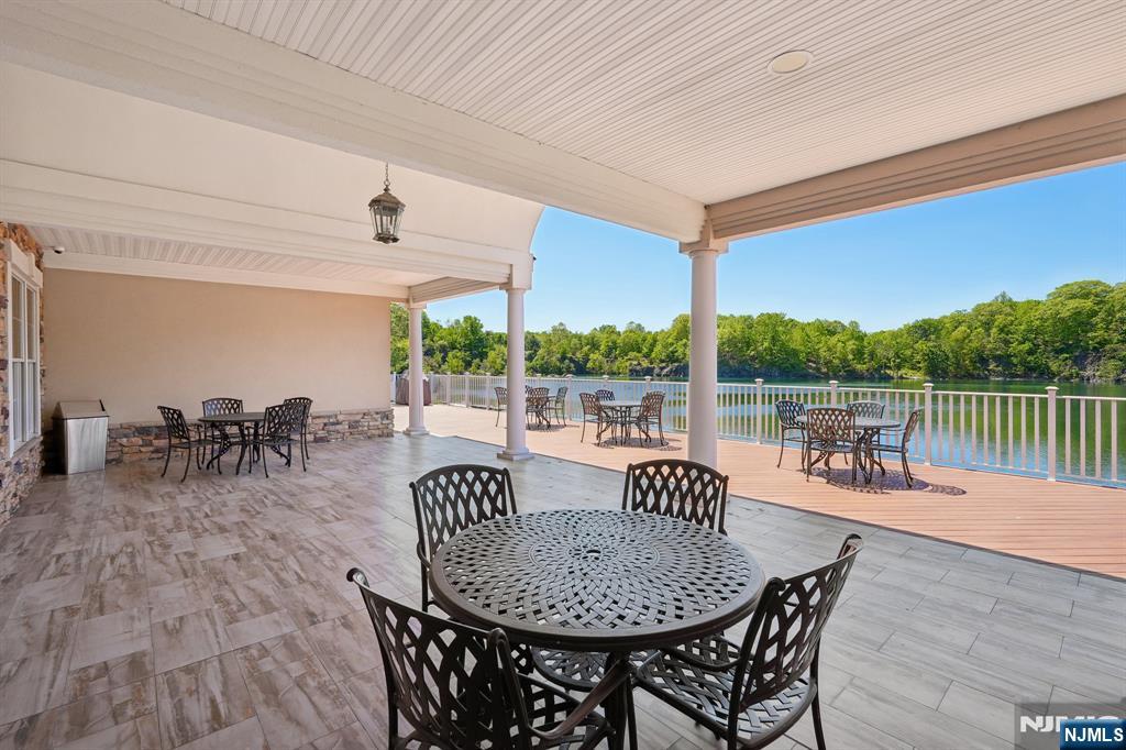 3 Peach Tree Lane