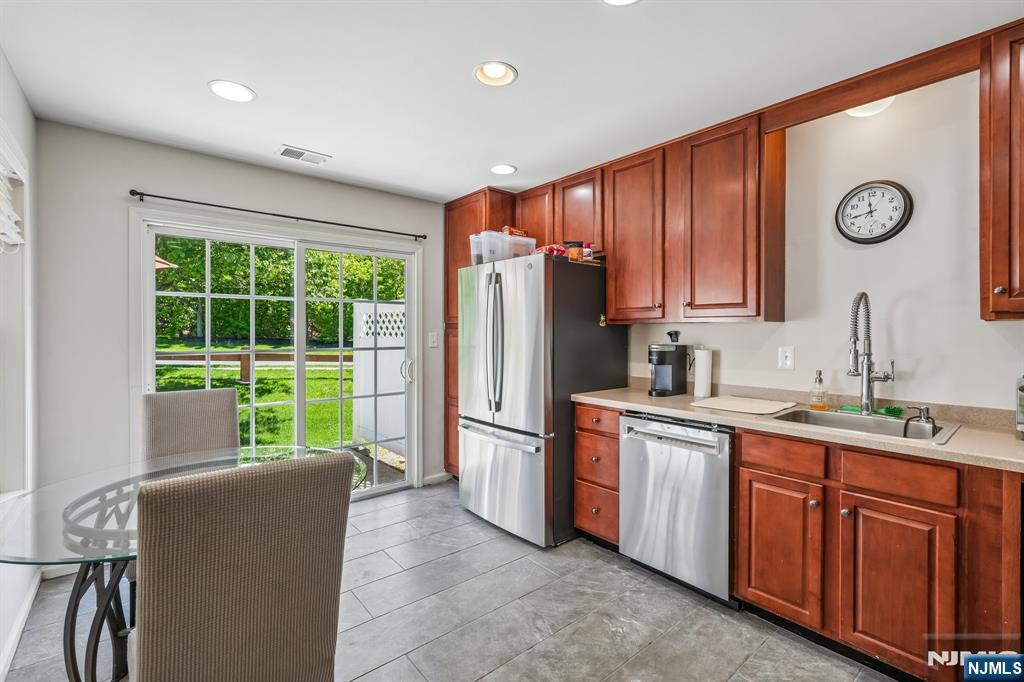 3 Peach Tree Lane