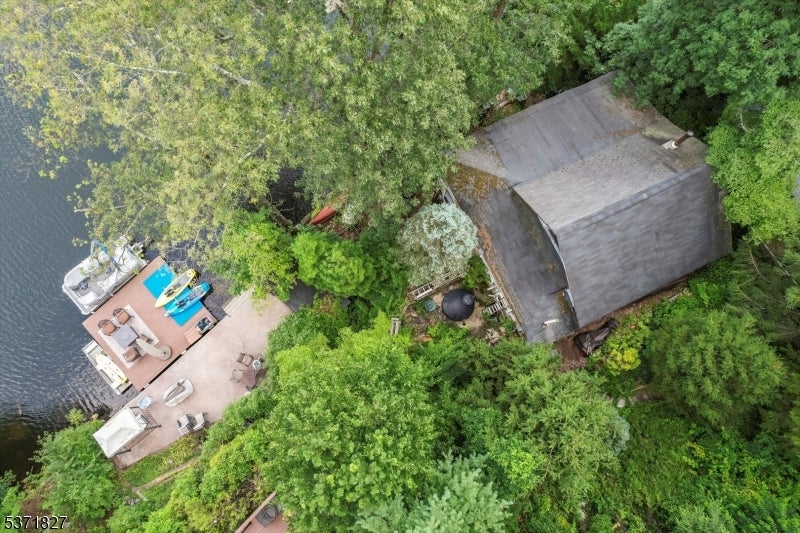 151 Pine Tree Rd