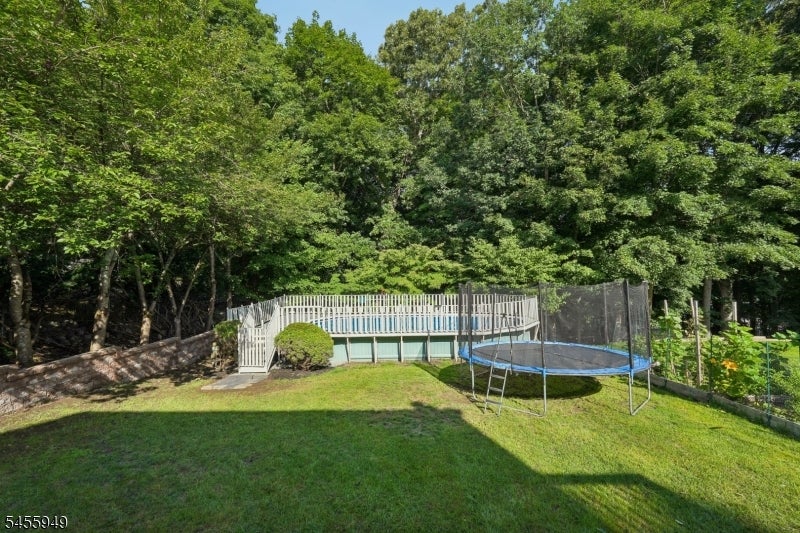 89 Minnehaha Blvd