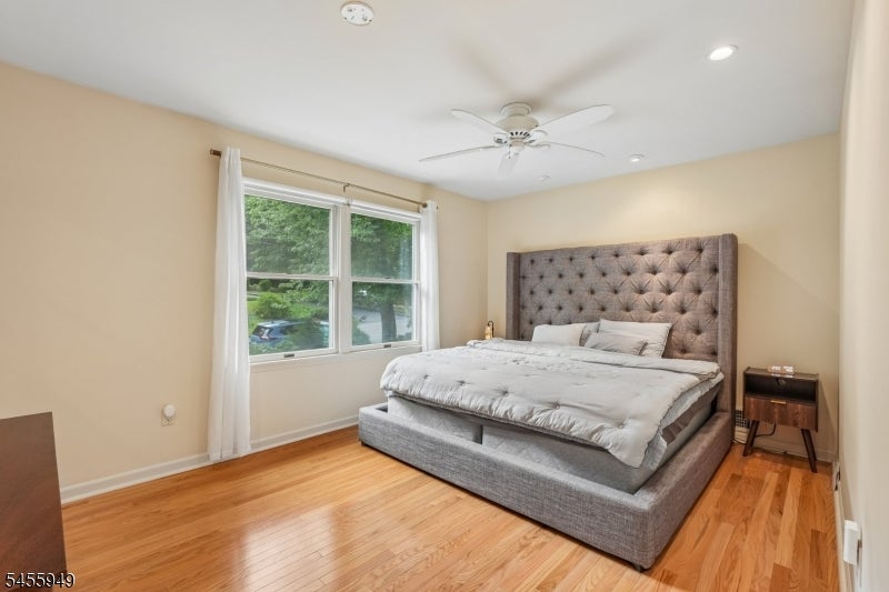 89 Minnehaha Blvd