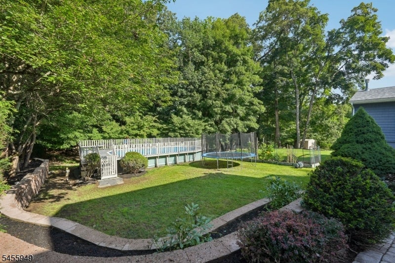 89 Minnehaha Blvd
