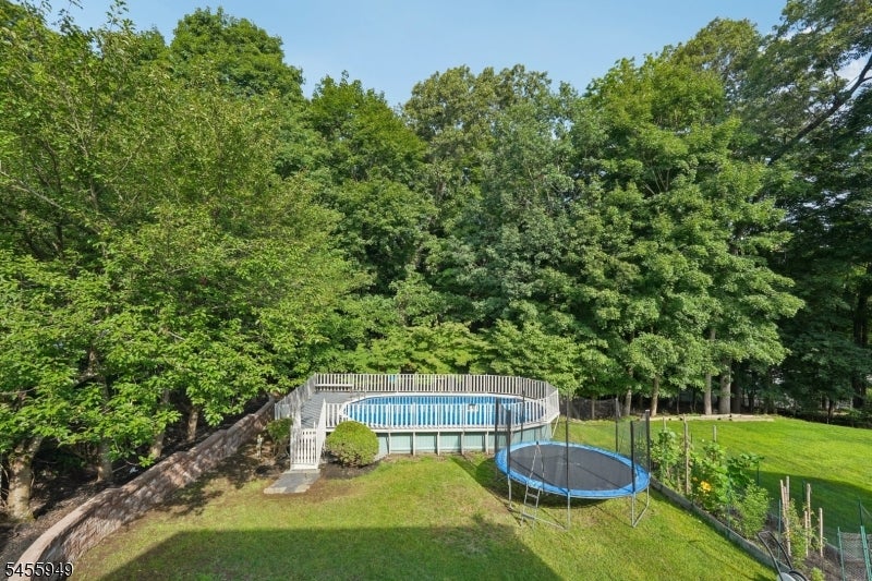 89 Minnehaha Blvd