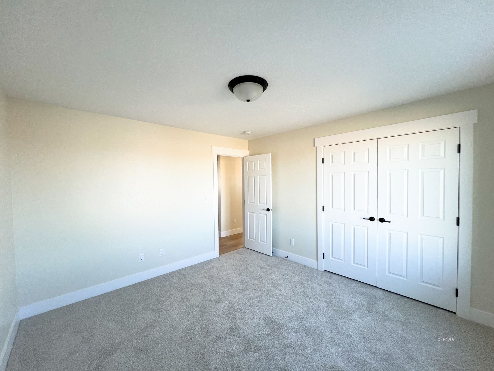 1498 Sun Valley Road