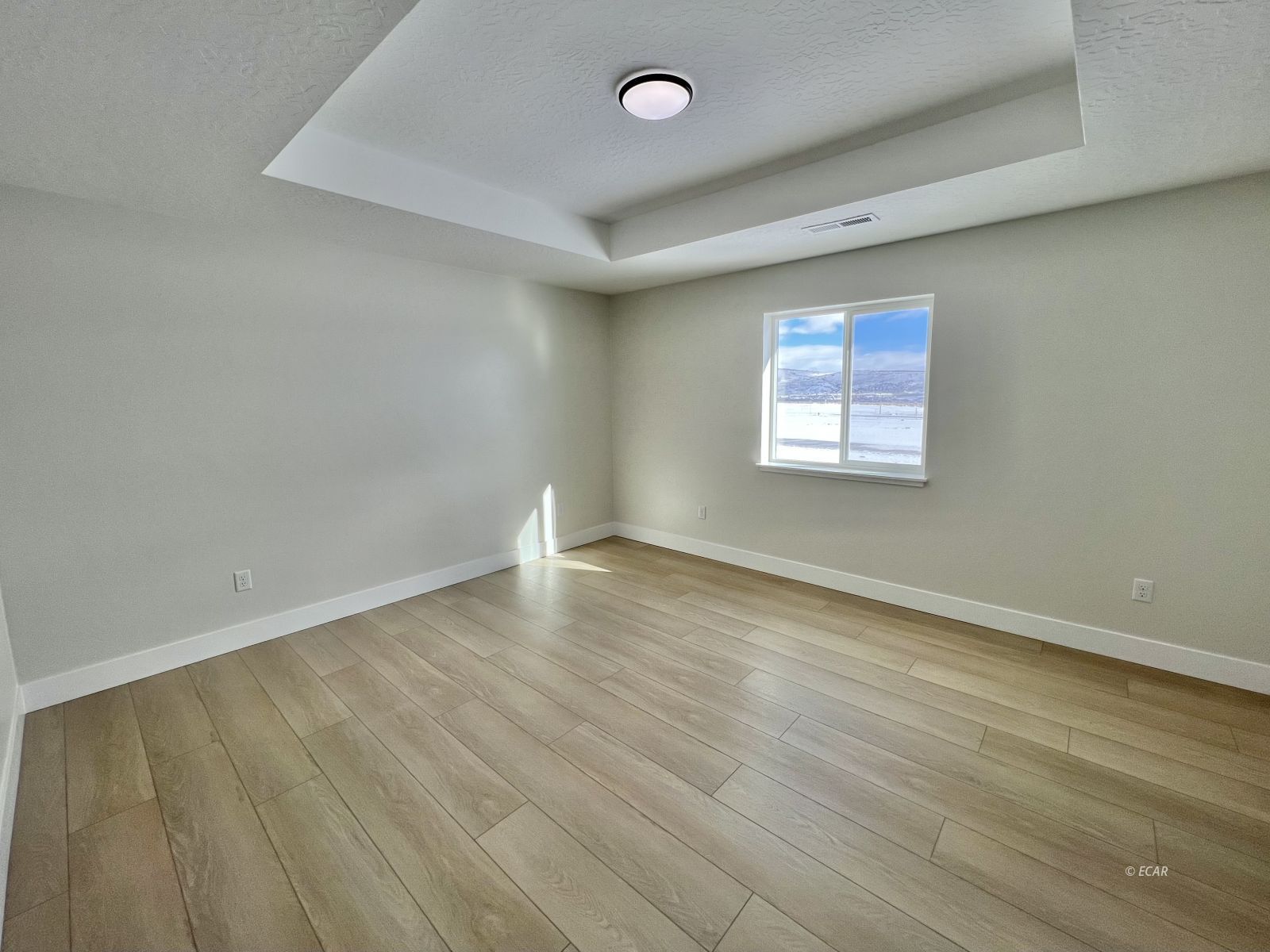 4434 York Boulevard 62