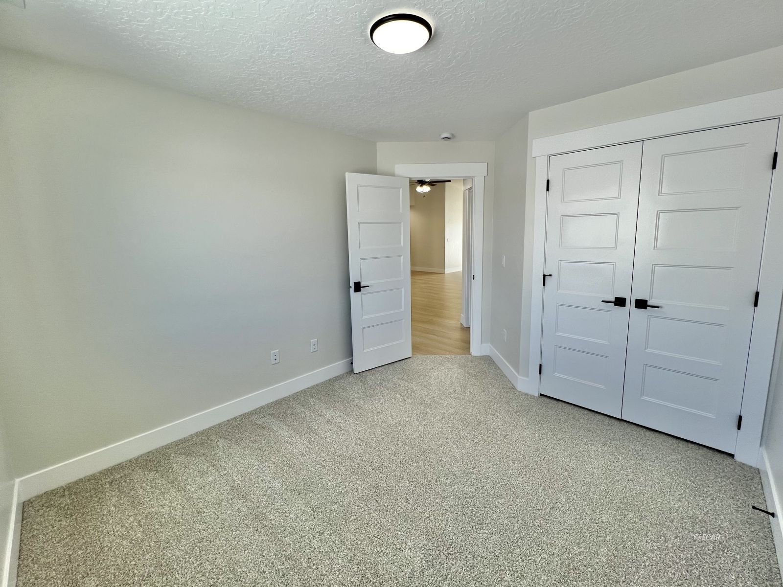 4434 York Boulevard 62