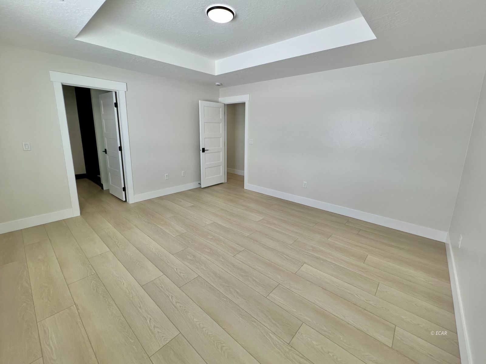 4434 York Boulevard 62