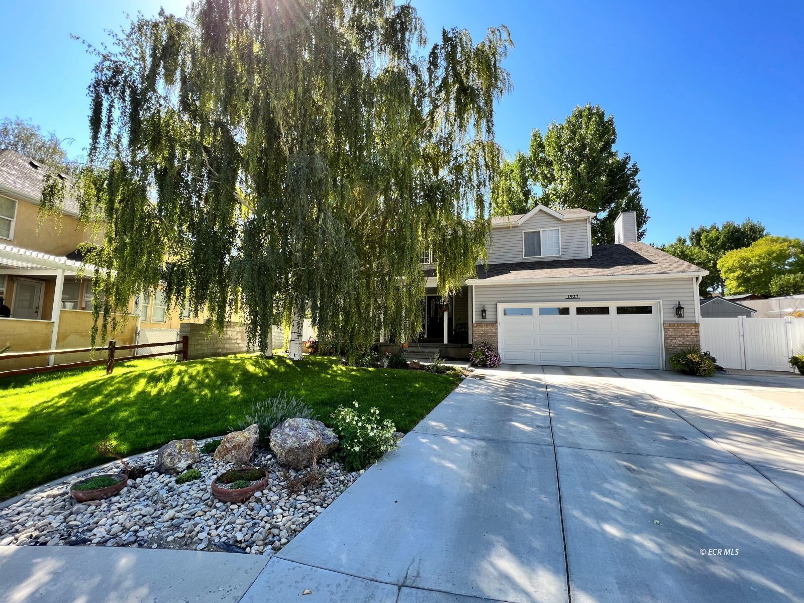 1927 Laxalt Way