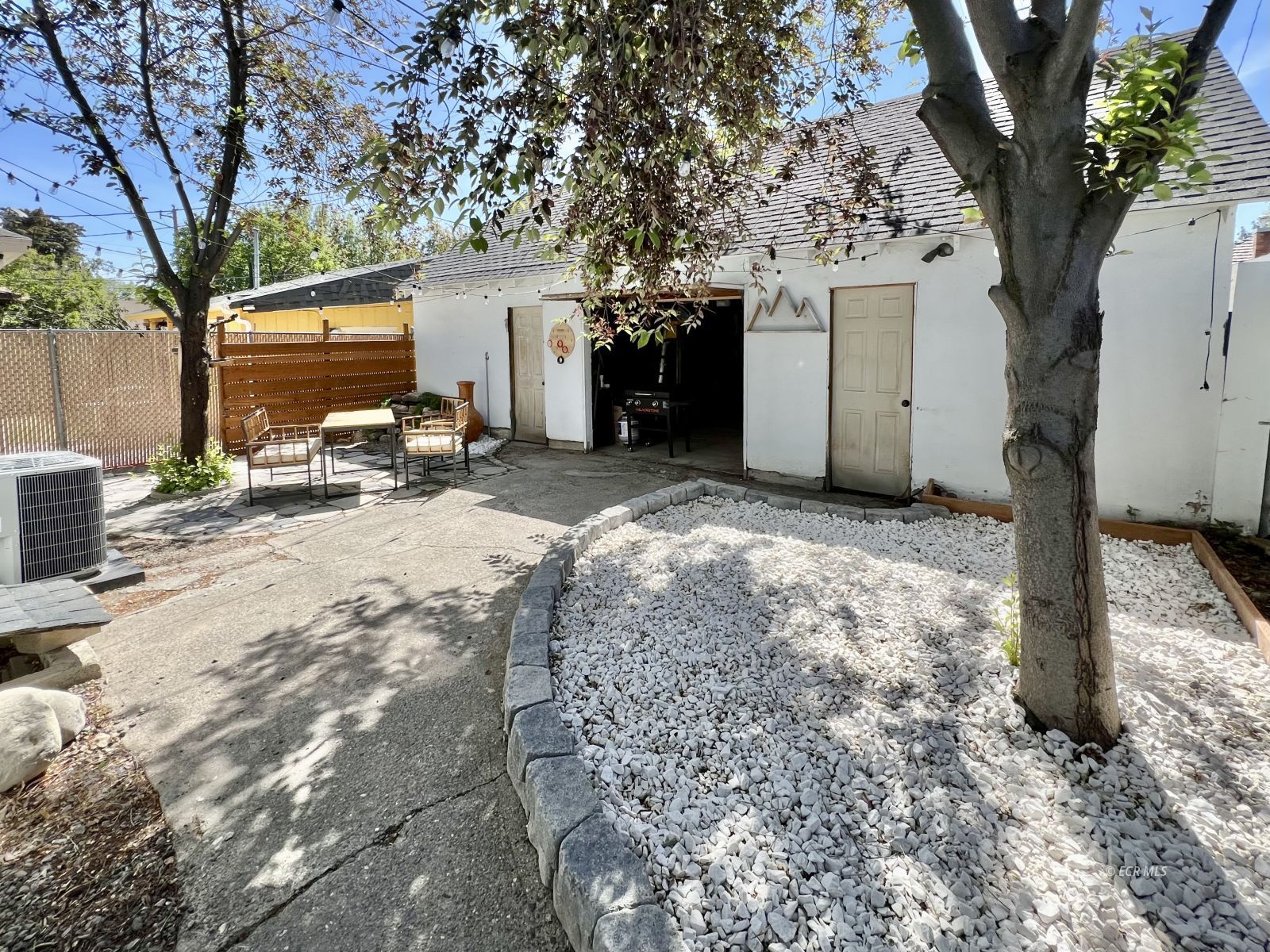 224 Oak Street