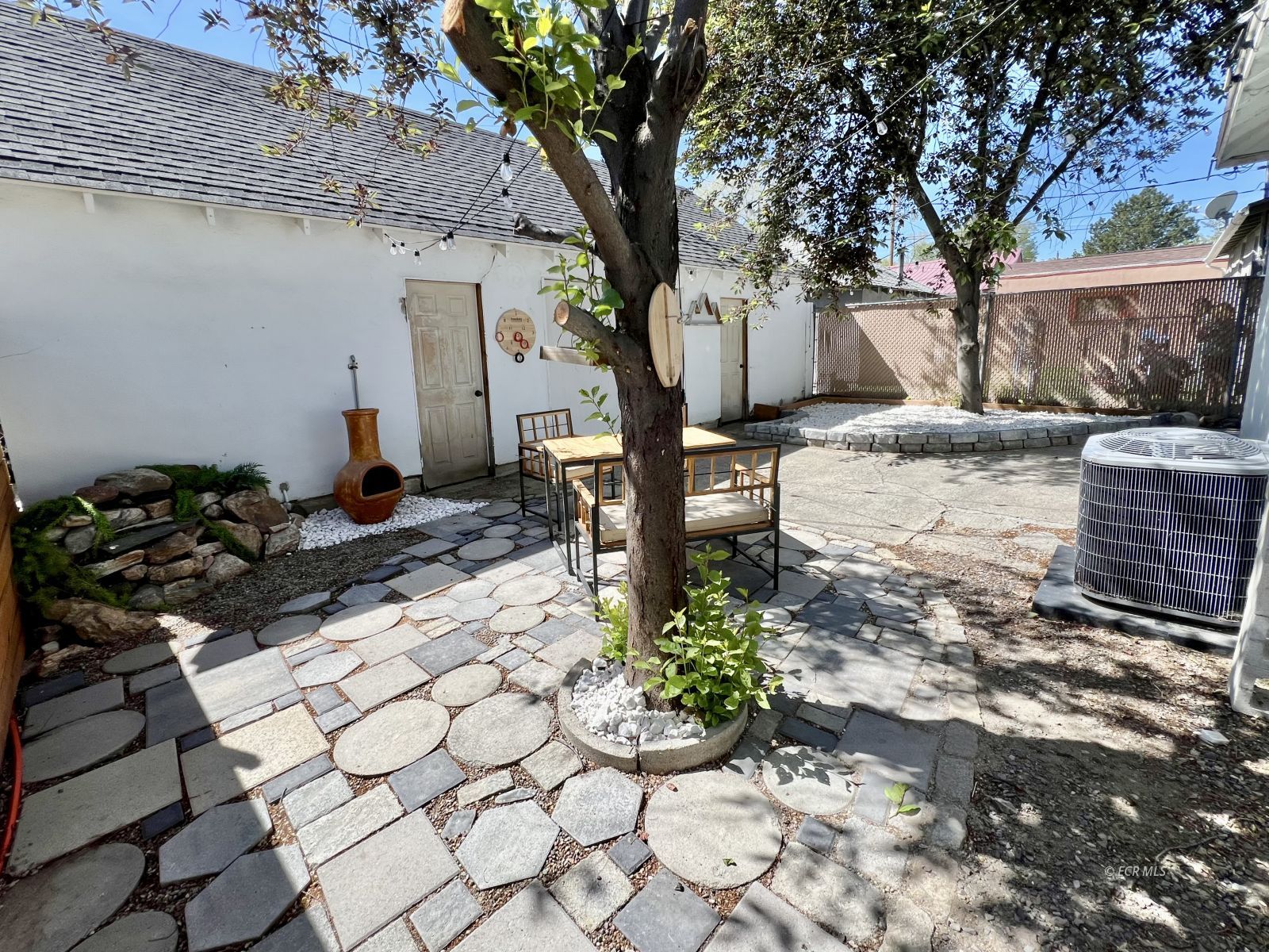 224 Oak Street