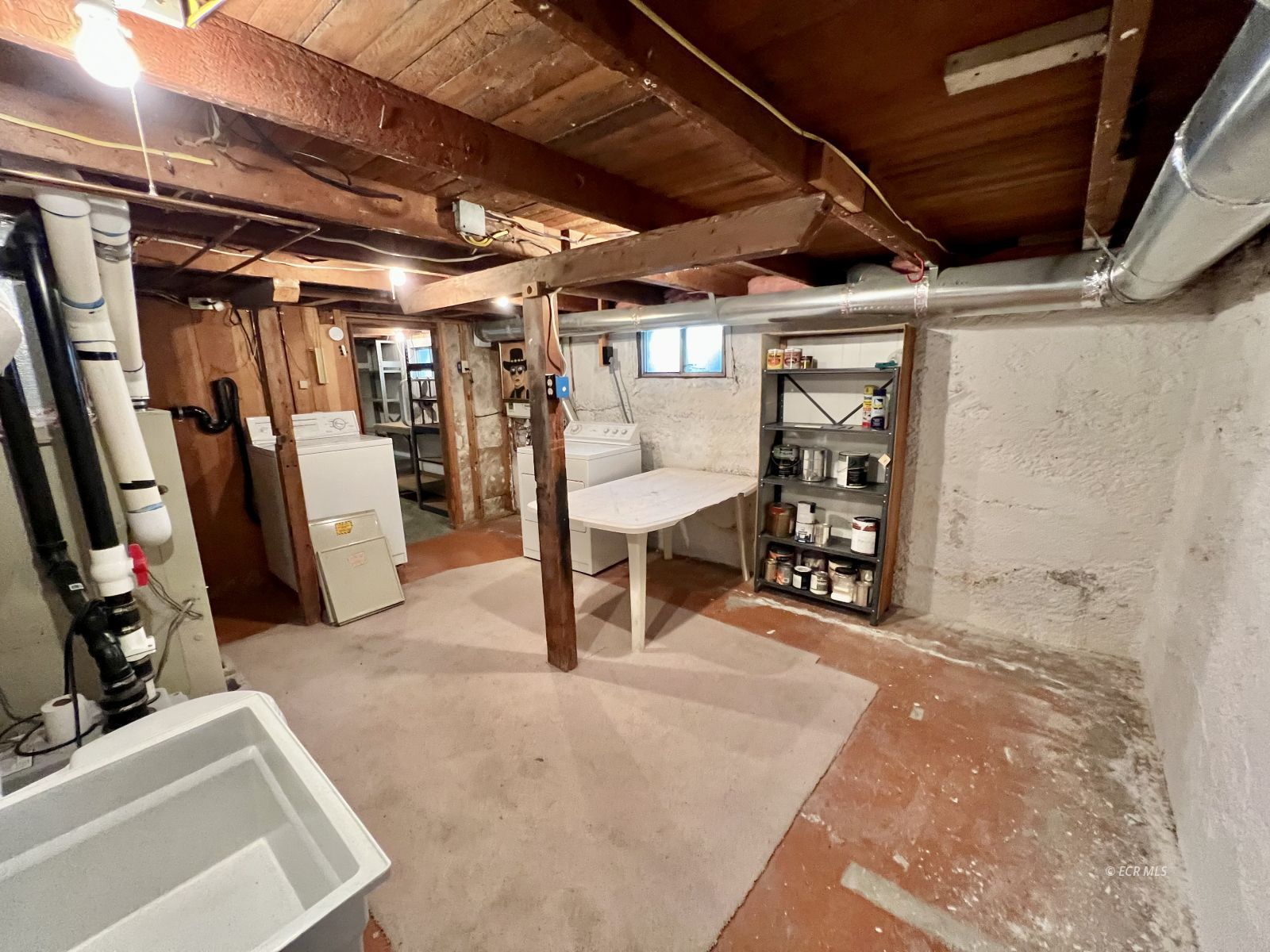 748 Juniper Street